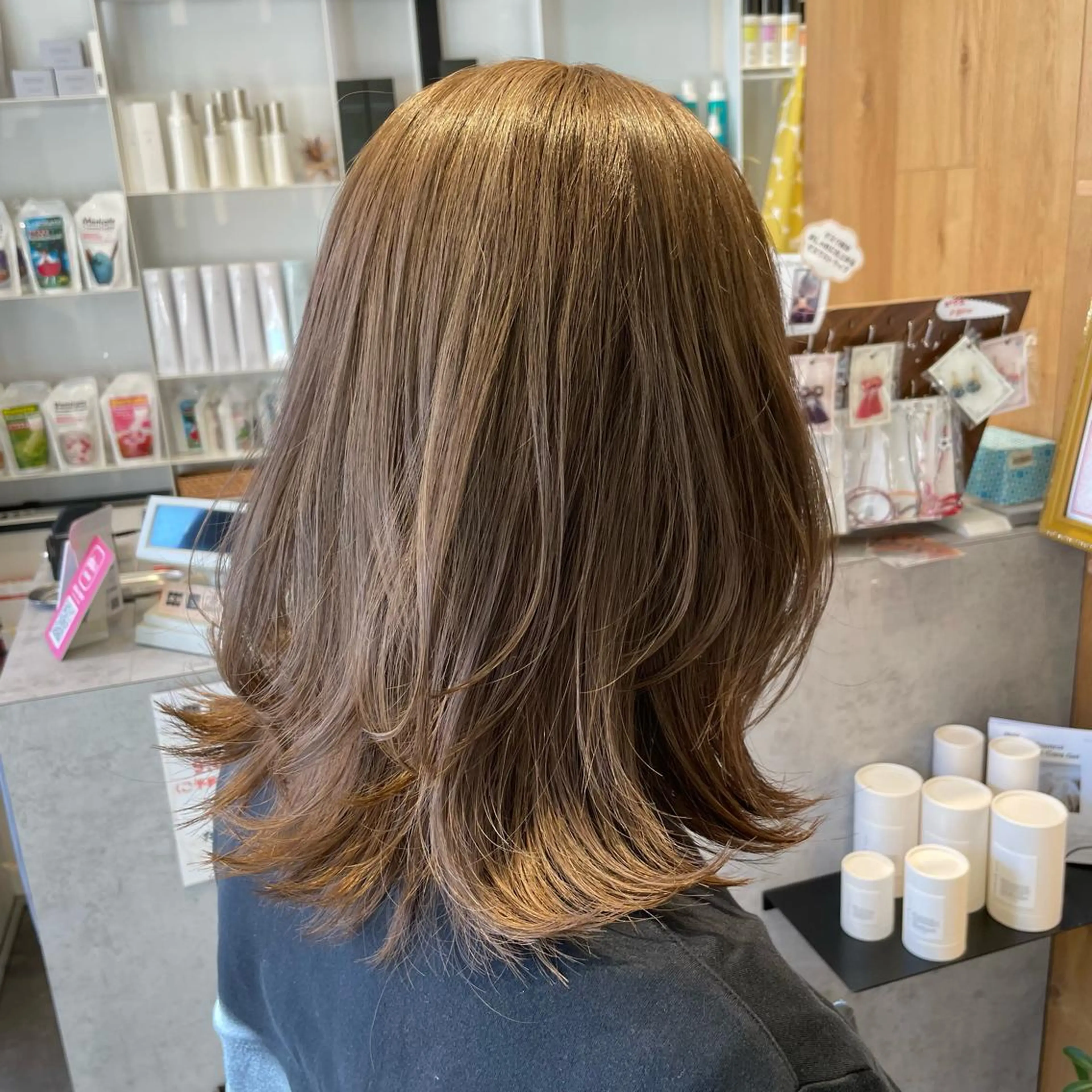 【火曜日限定メニュー】カラー＋シャンプーブローの写真