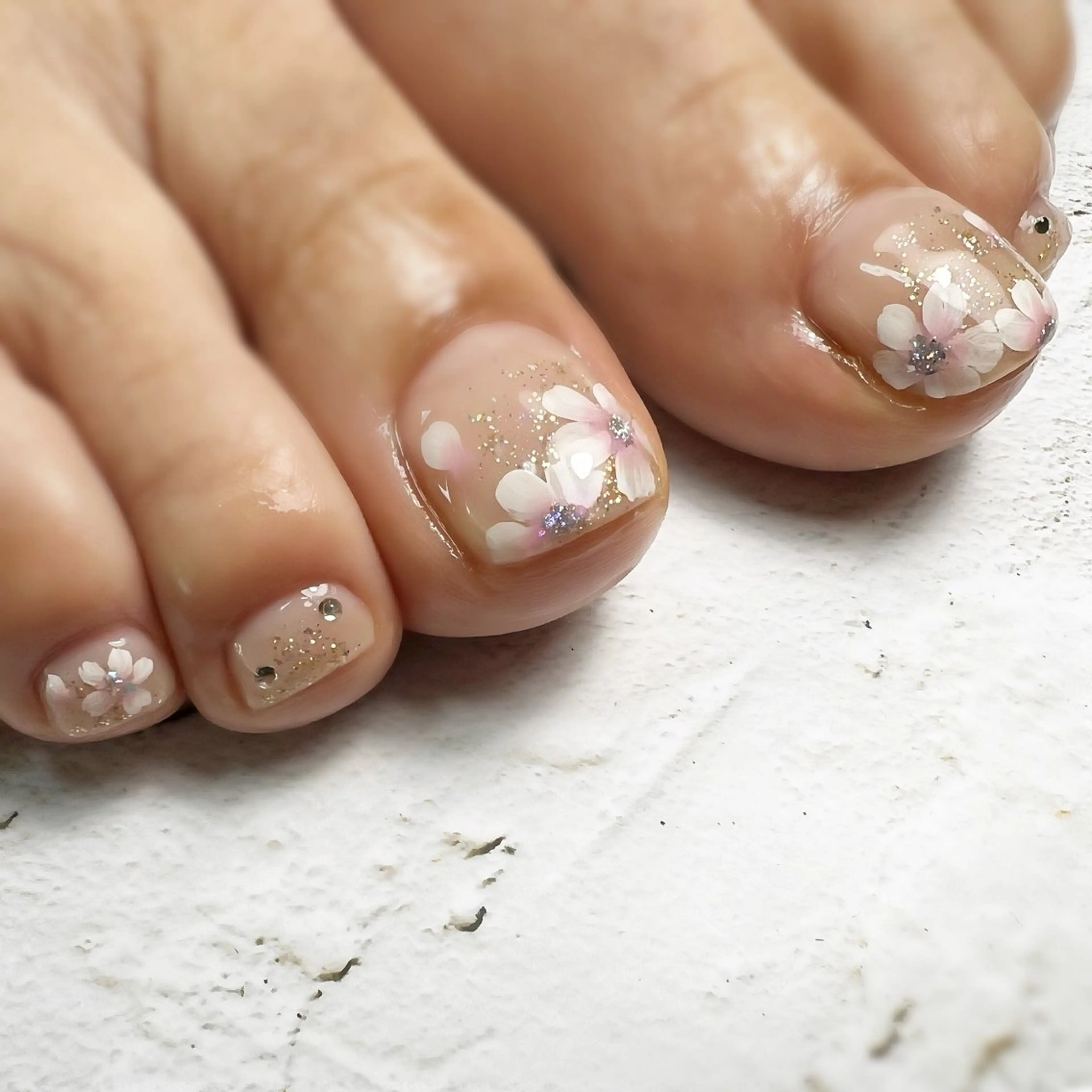 ネイル ハンドネイル フットネイル NAILsalon Laki(ラキ)のネイルデザイン