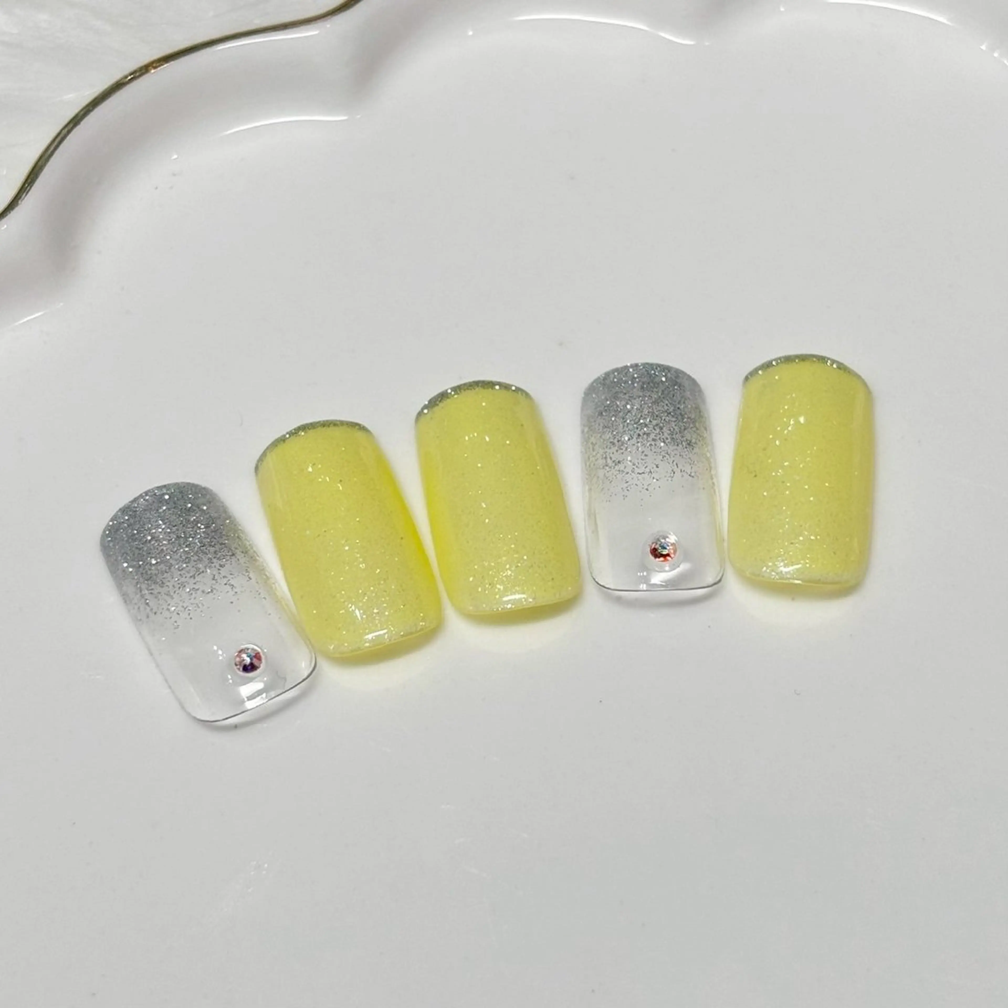 ネイル フットネイル ジェルネイル マグネットネイル パラジェル 一之瀬 柚季のネイルデザイン