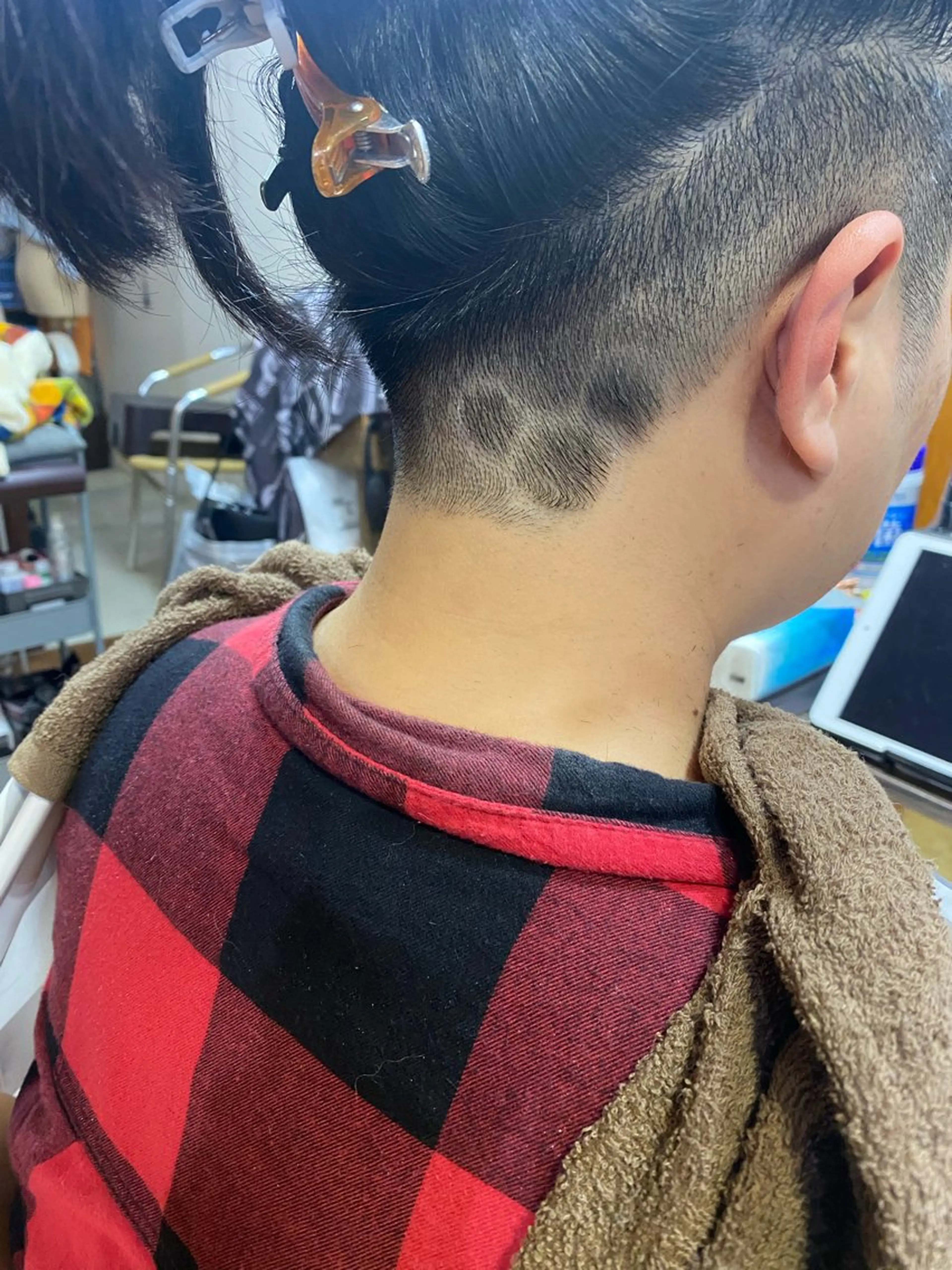 タカハシ ユウヤのヘアスタイル