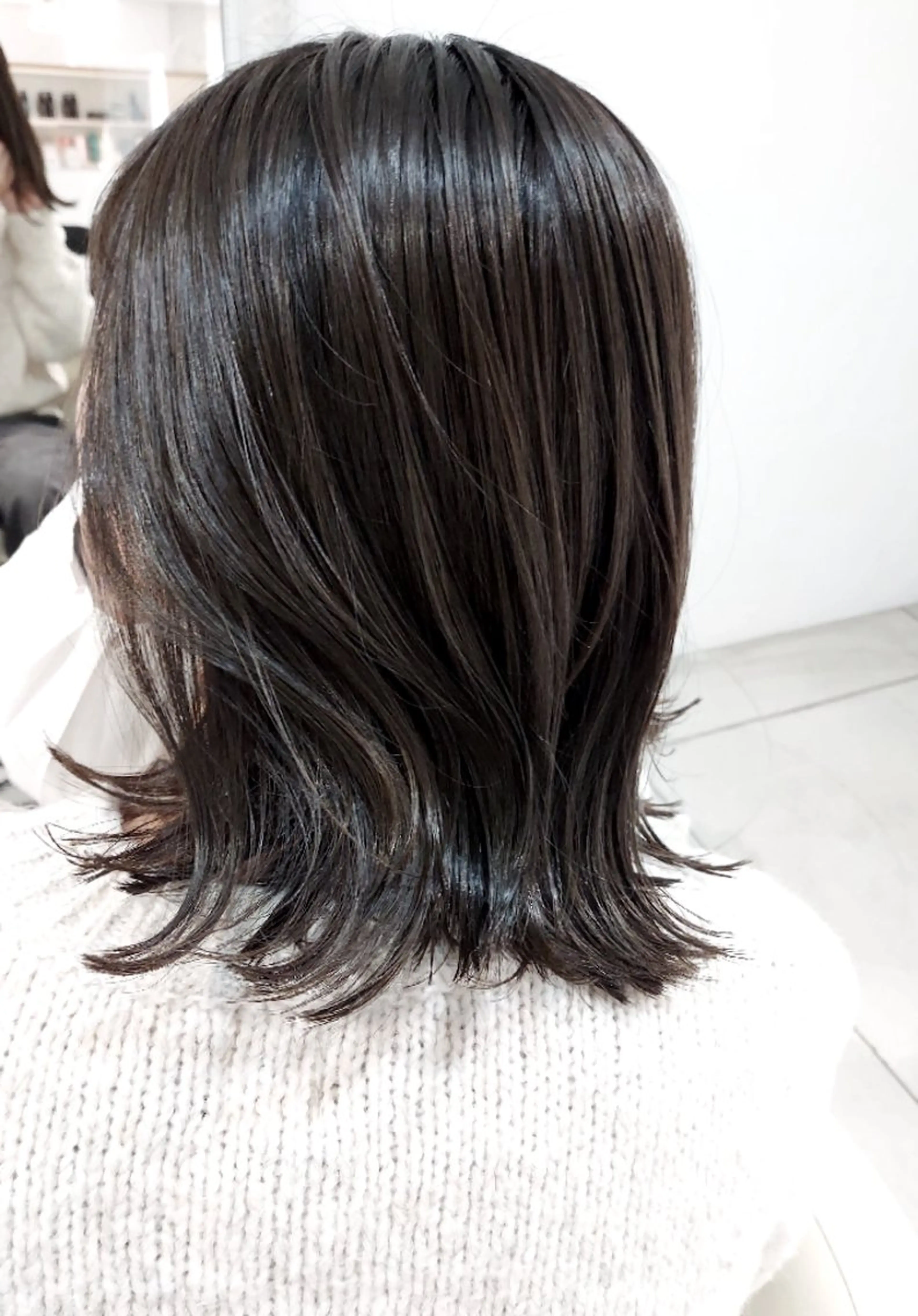 ミディアム カラー 透明感カラー グレージュ カット 樋口 千尋のヘアスタイル