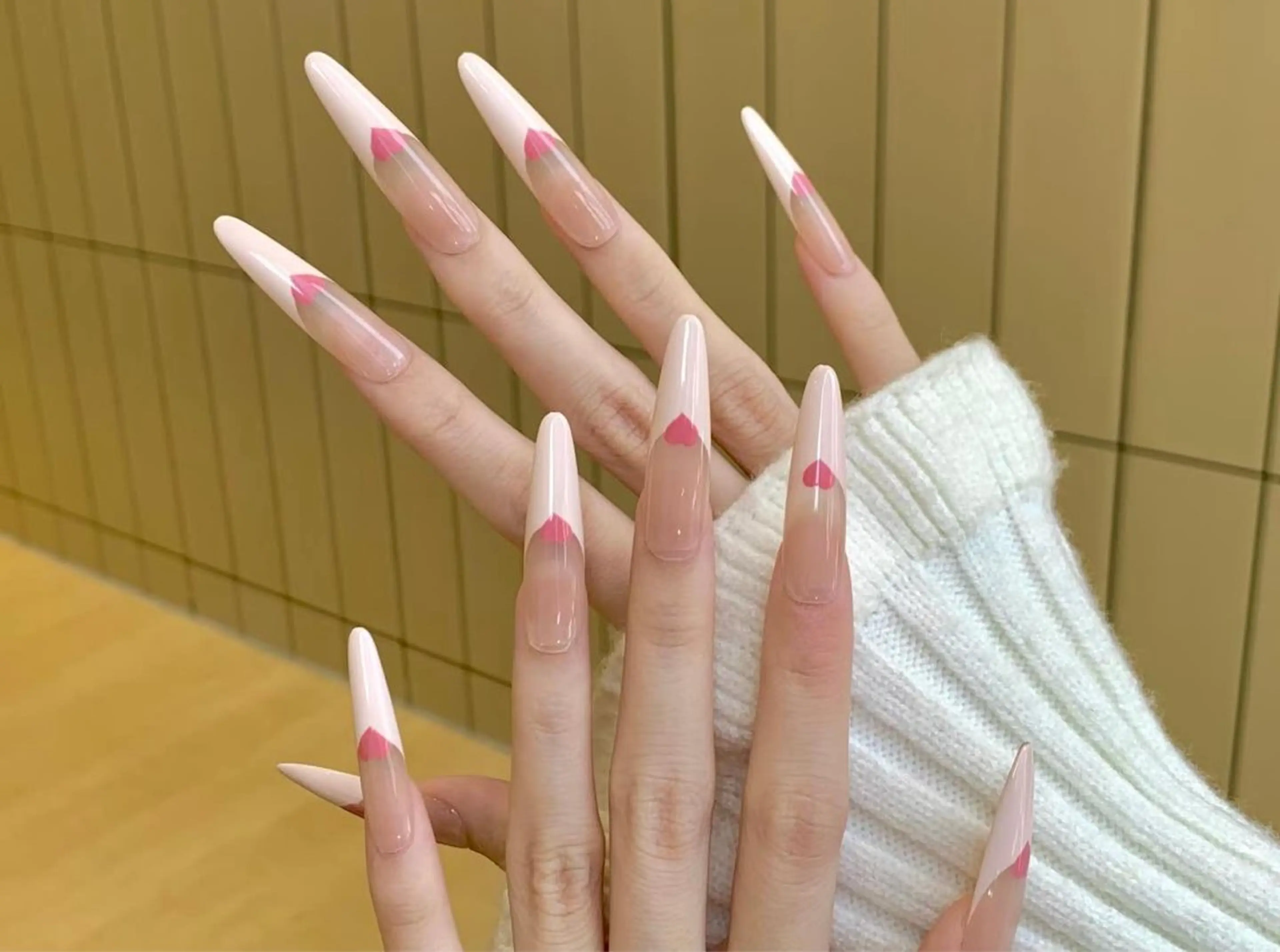 ネイル 小島 阿佑美のネイルデザイン