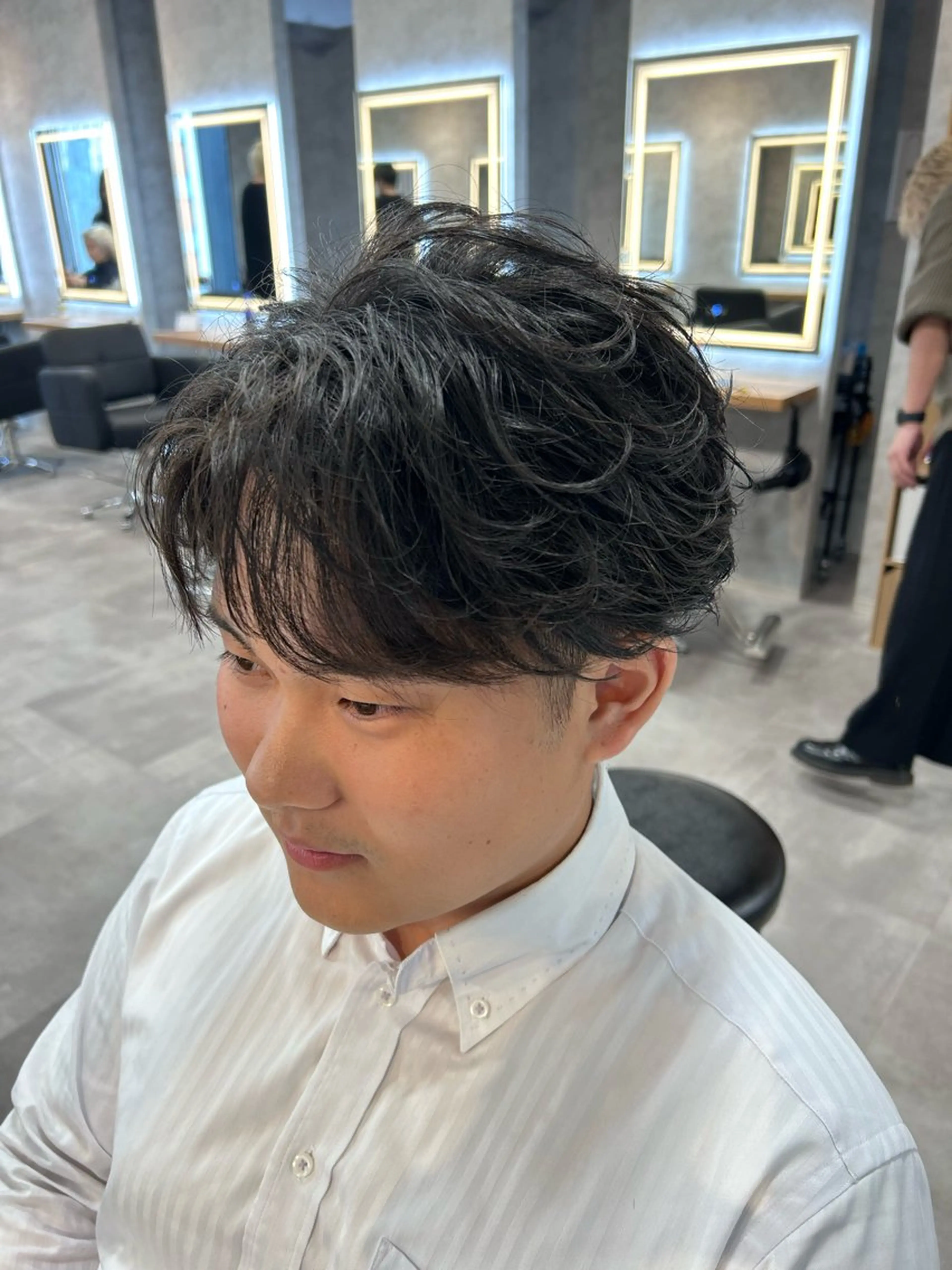 ショート カラー パーマ メンズ カット パーマ メンズ特化 👑YUTAのヘアスタイル