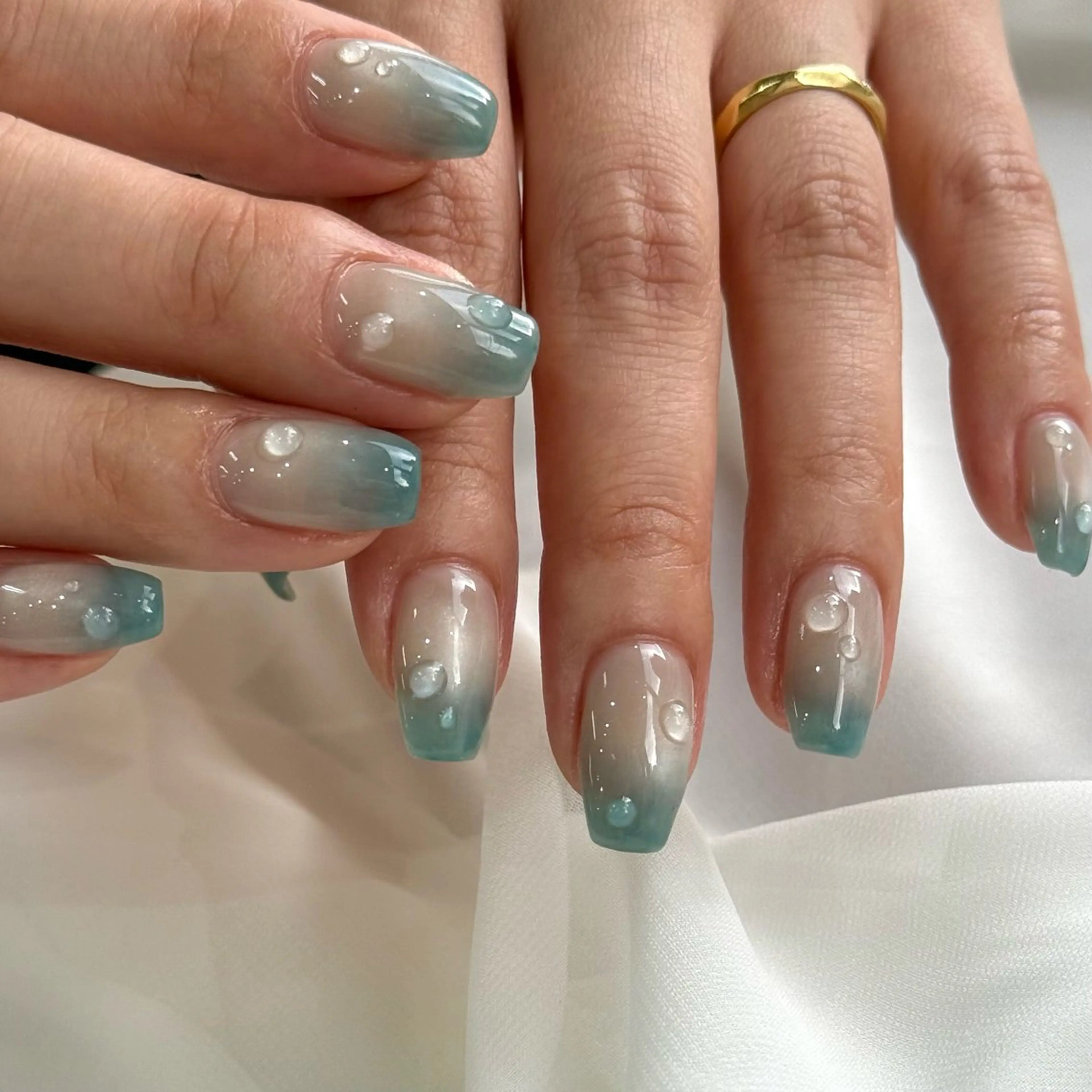 ネイル グラデーション マグネットネイル ハンドネイル HARUKA ネイリスト福岡/薬院のネイルデザイン