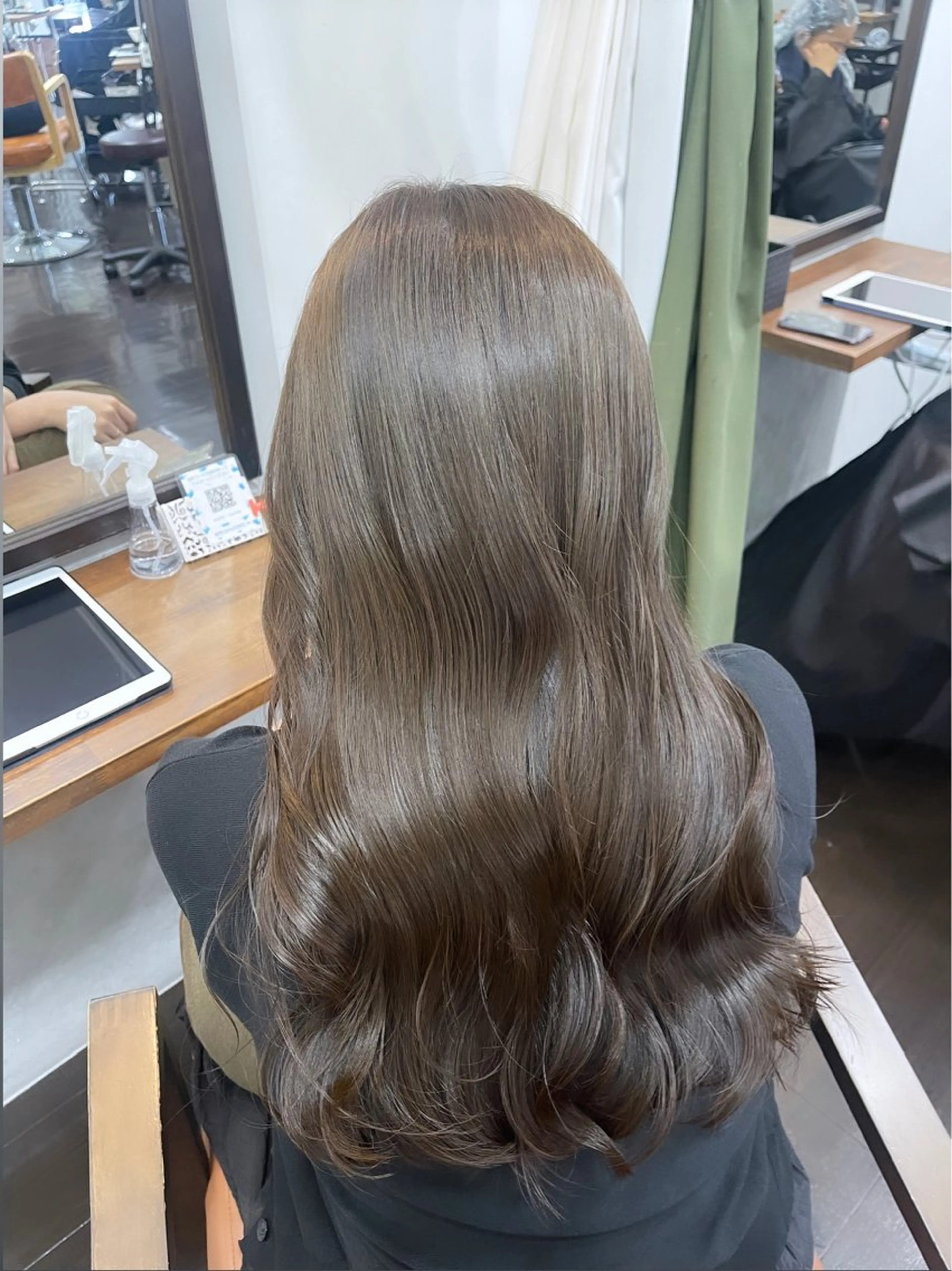 セミロング トリートメント 難波 茜のヘアスタイル