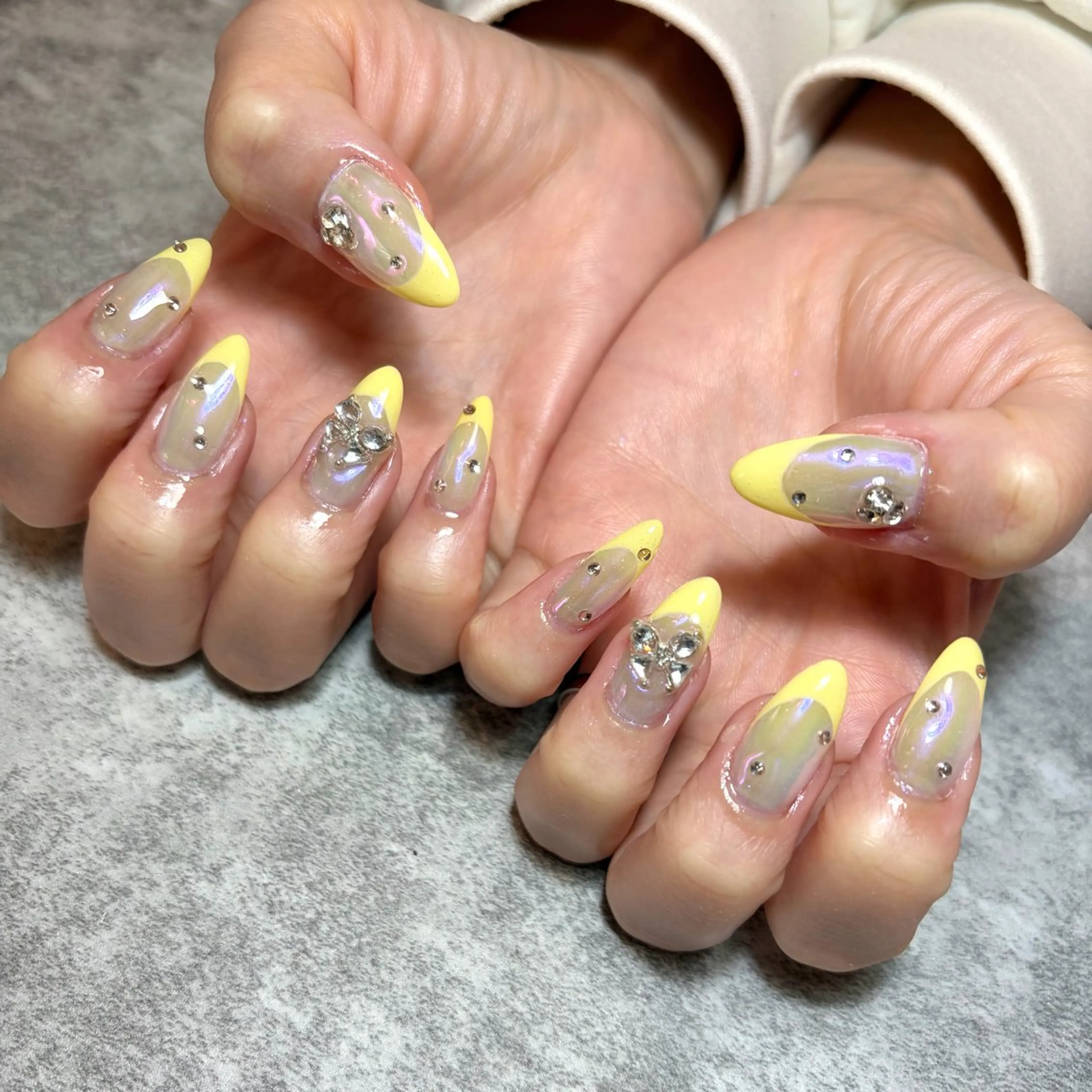 ネイル 黄色 Mii nailのネイルデザイン