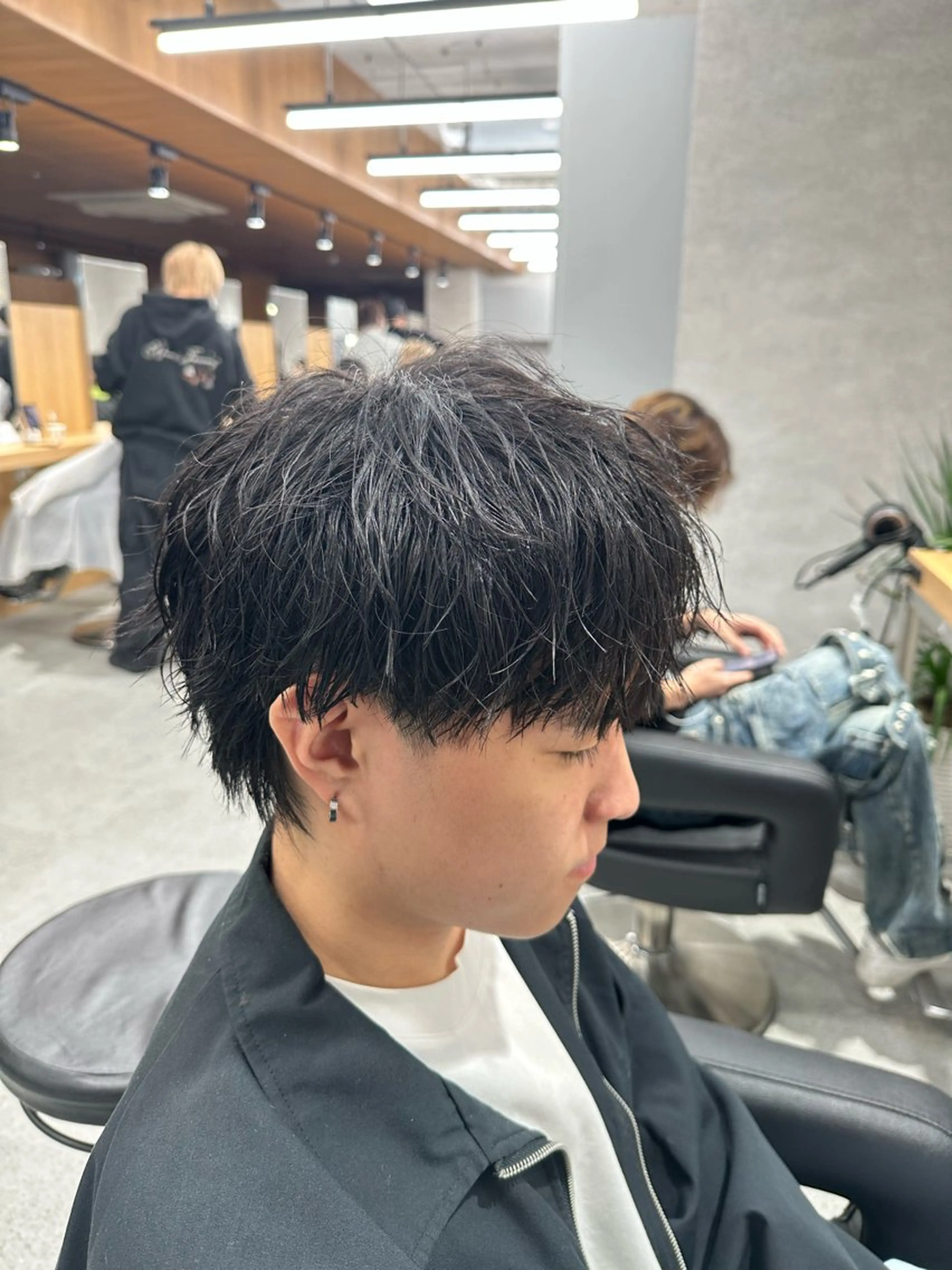 パーマ メンズ メンズハイライト メンズパーマ ツイストスパイラルパーマ 波巻きパーマ ニュアンスパーマ 🔥 メンズ 特化🔥RAIのヘアスタイル