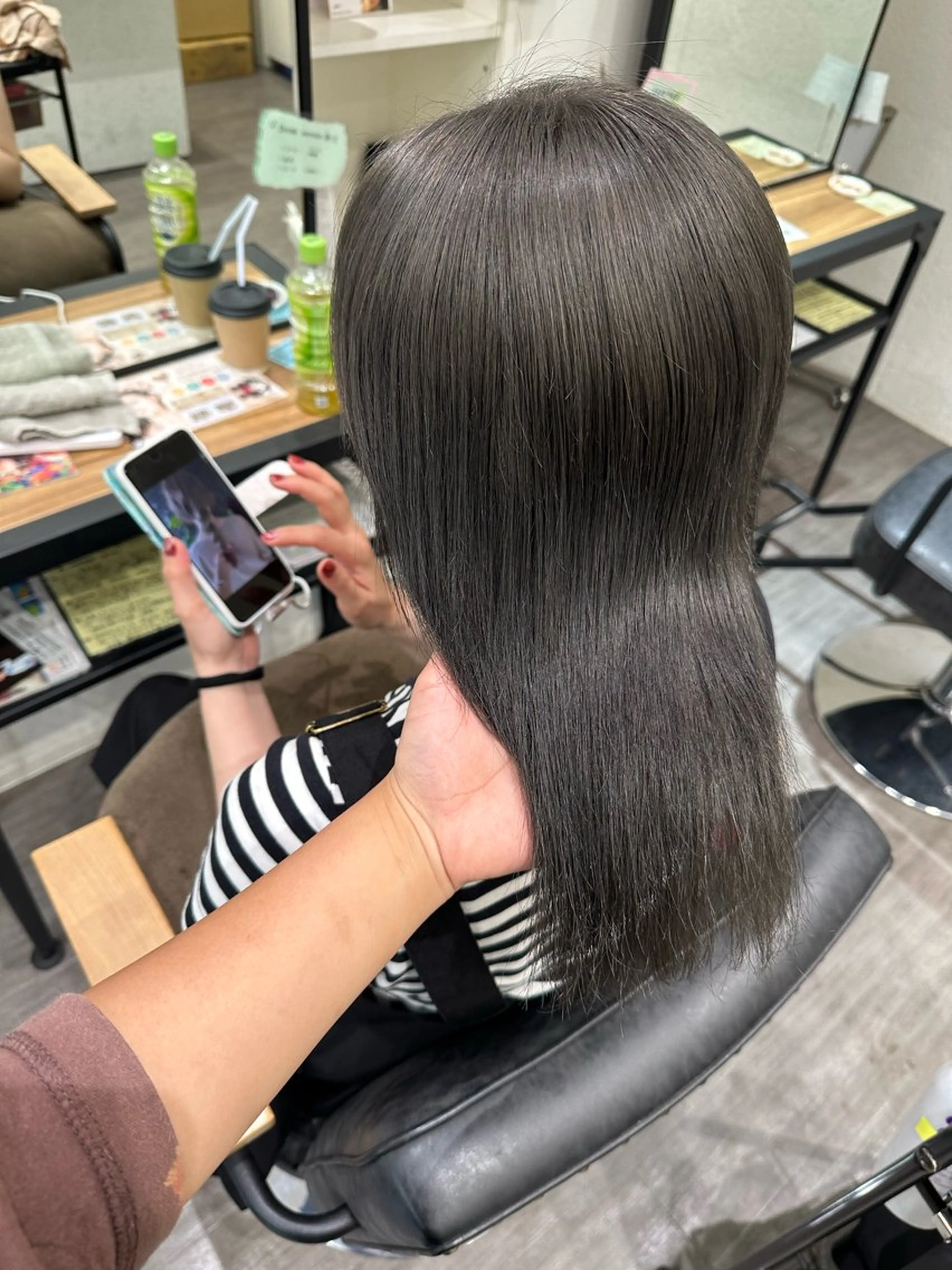 ミディアム カラー 艶髪レイヤー上田 紗也🇰🇷💗のヘアスタイル