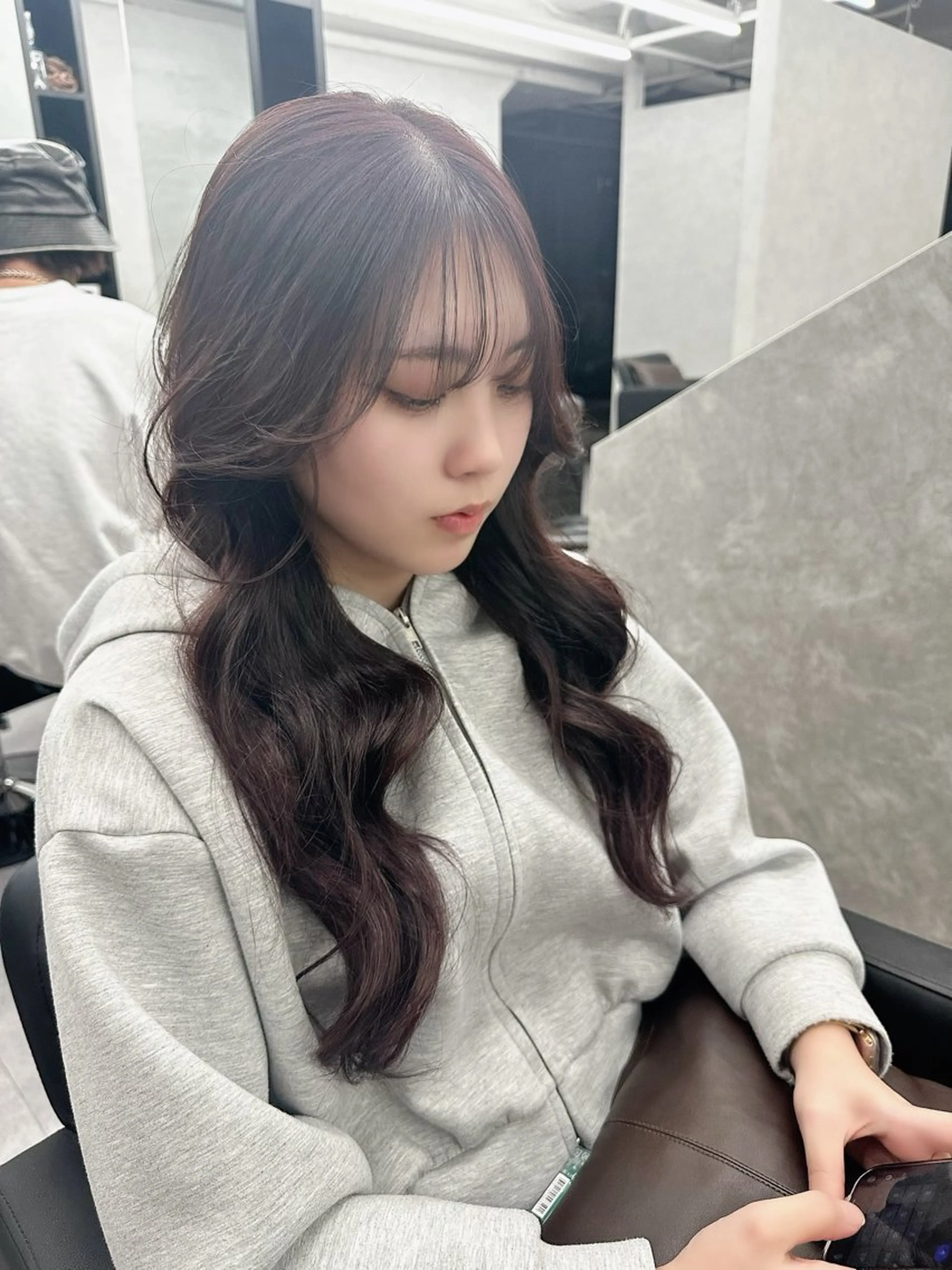 ロング 平田 七海のヘアスタイル