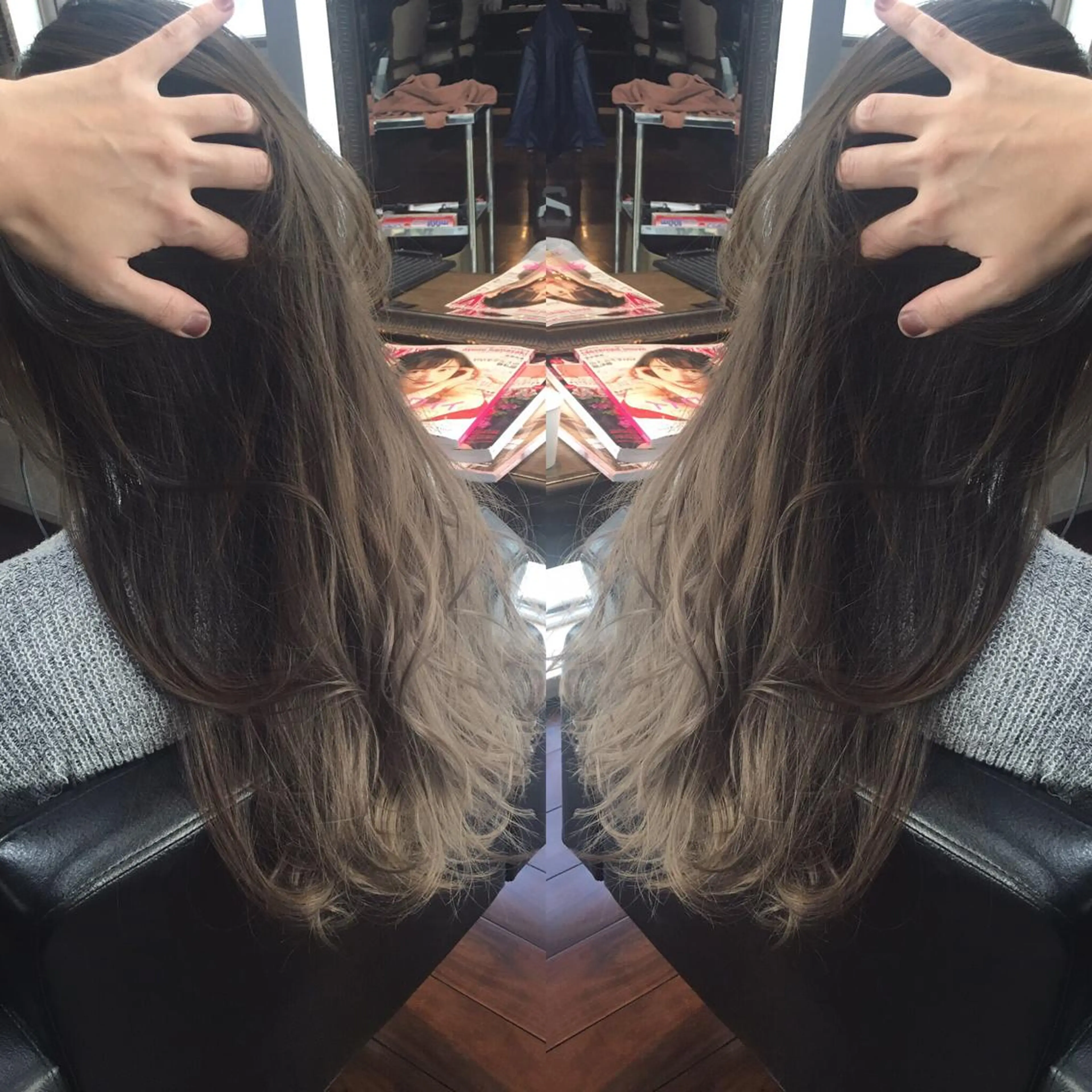 ロング カラー グラデーションカラー 吉本 yoshimotoのヘアスタイル