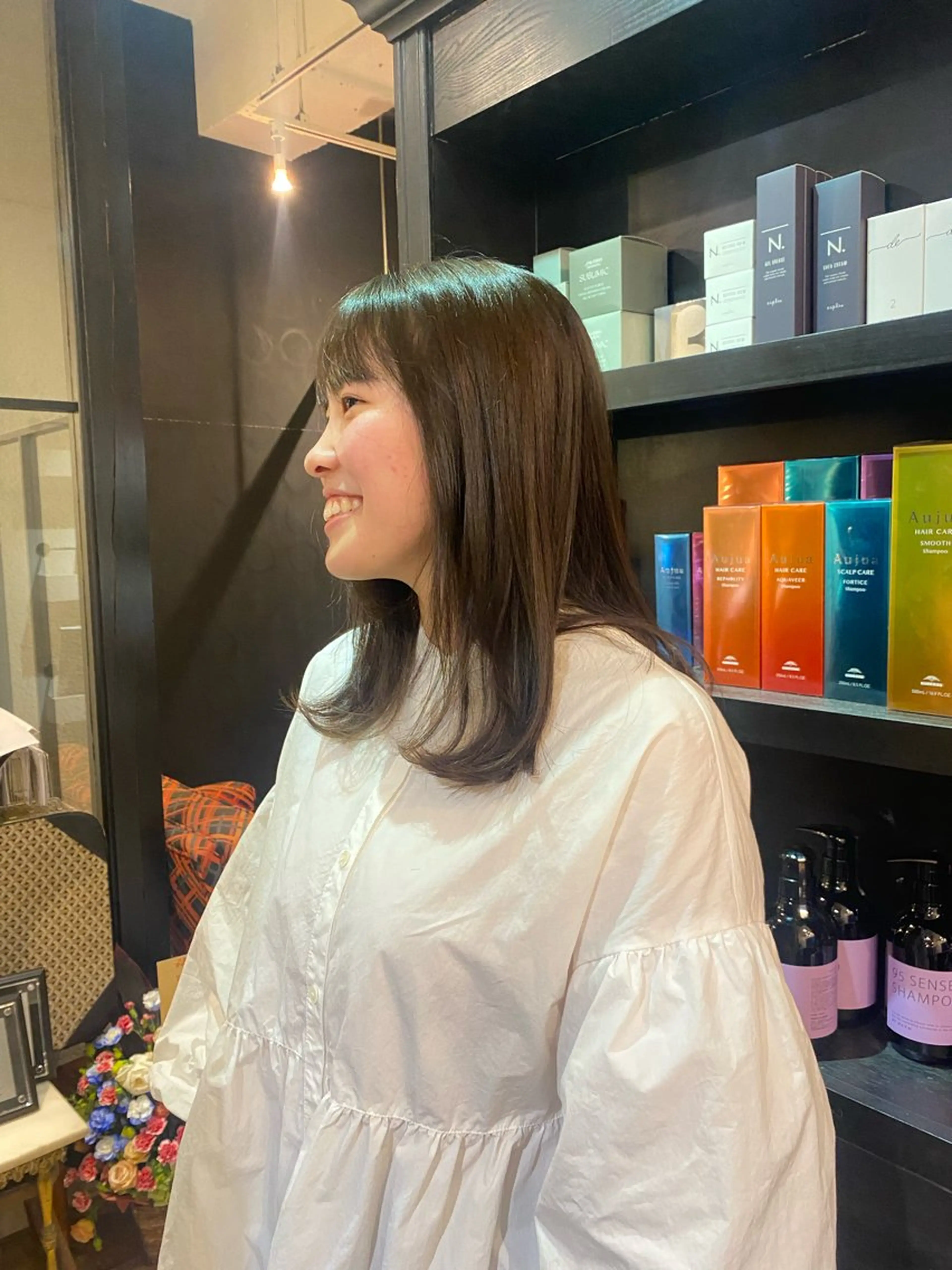 セミロング 原田 梓未のヘアスタイル