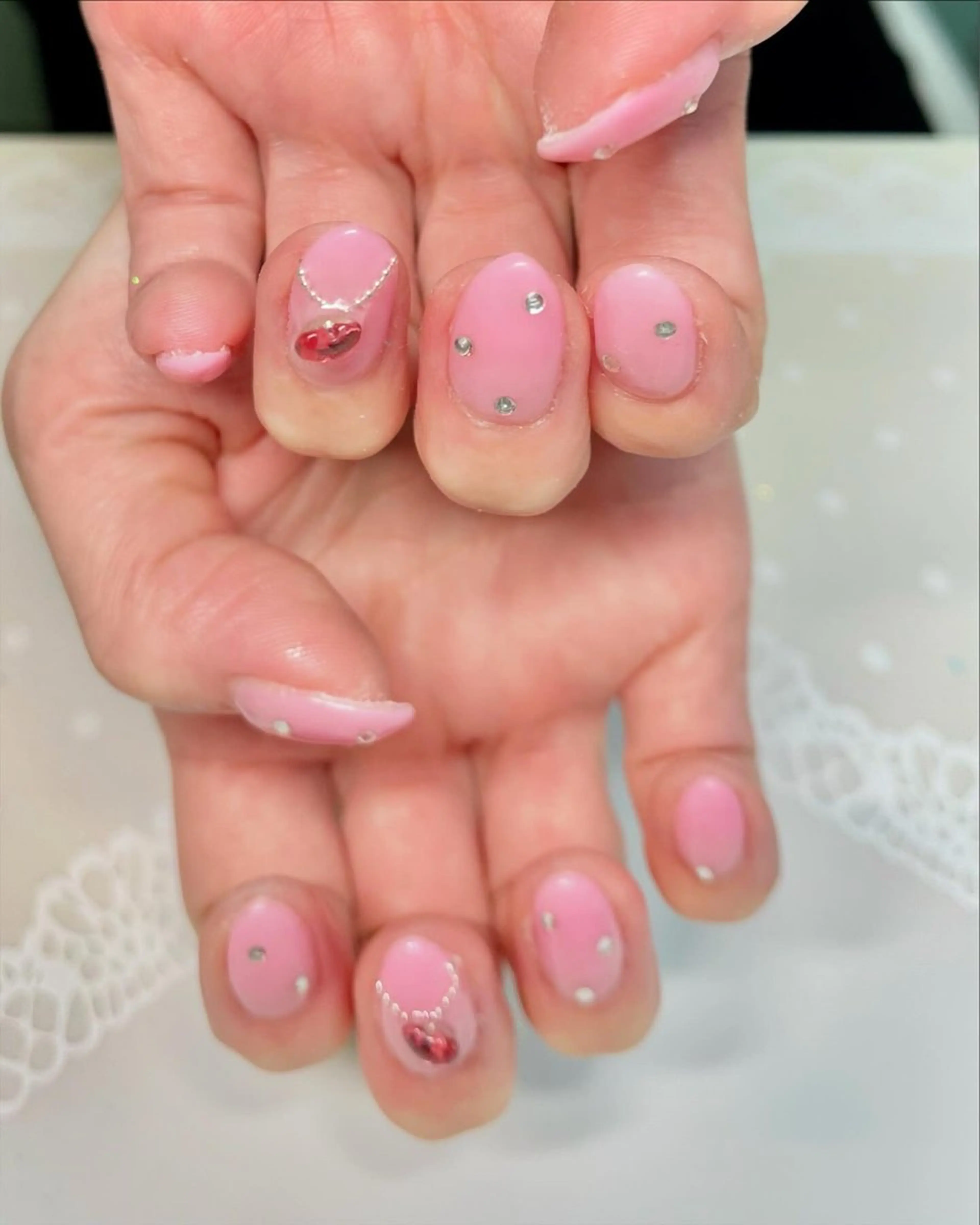 ネイル バレンタイン 新宿ネイルサロン ジェミディローサ所属・新宿ネイルサロン ジェミディローサのネイルデザイン