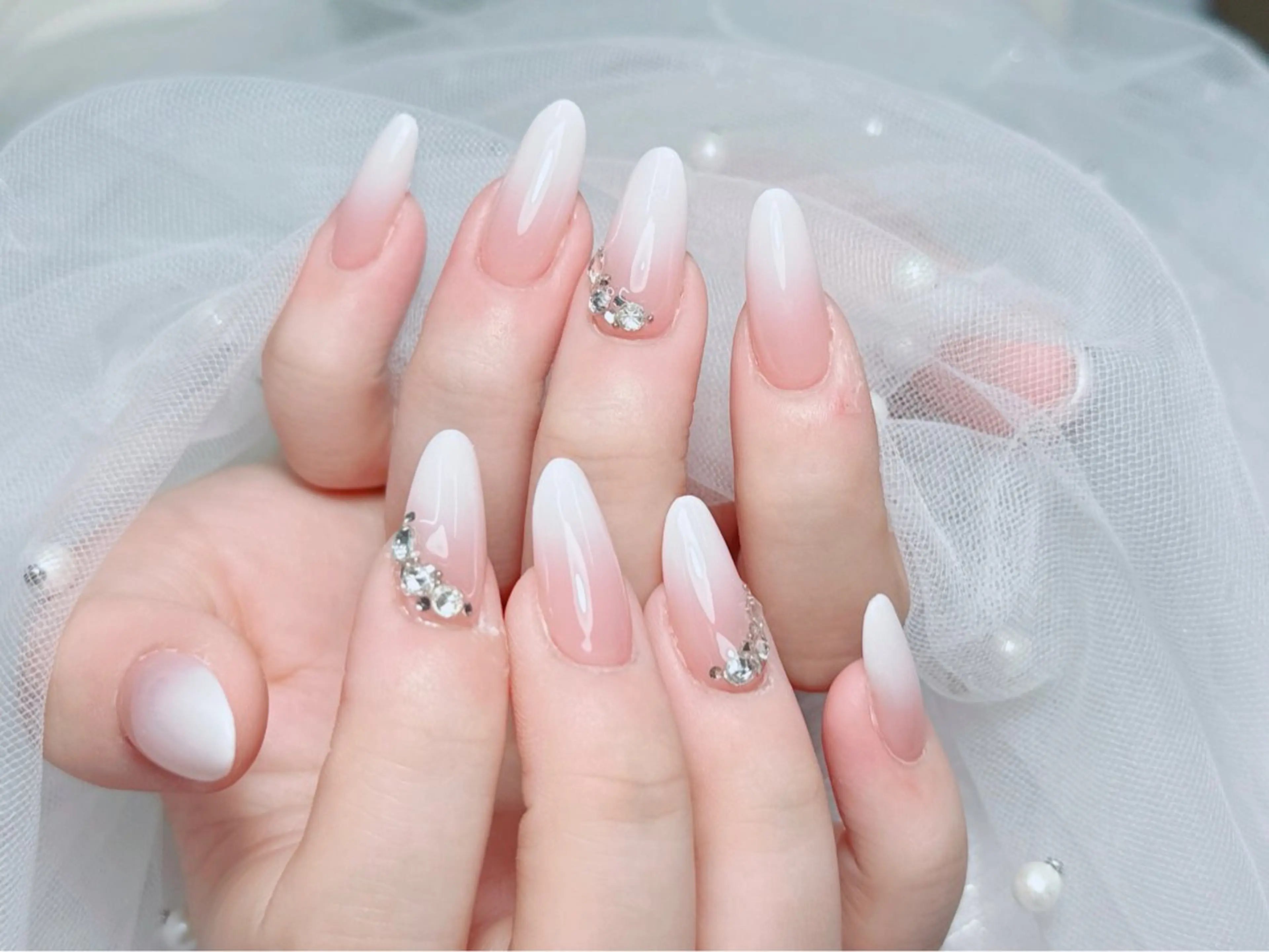 ネイル グラデーション ハンドネイル ハンドケア Pretty nailのネイルデザイン