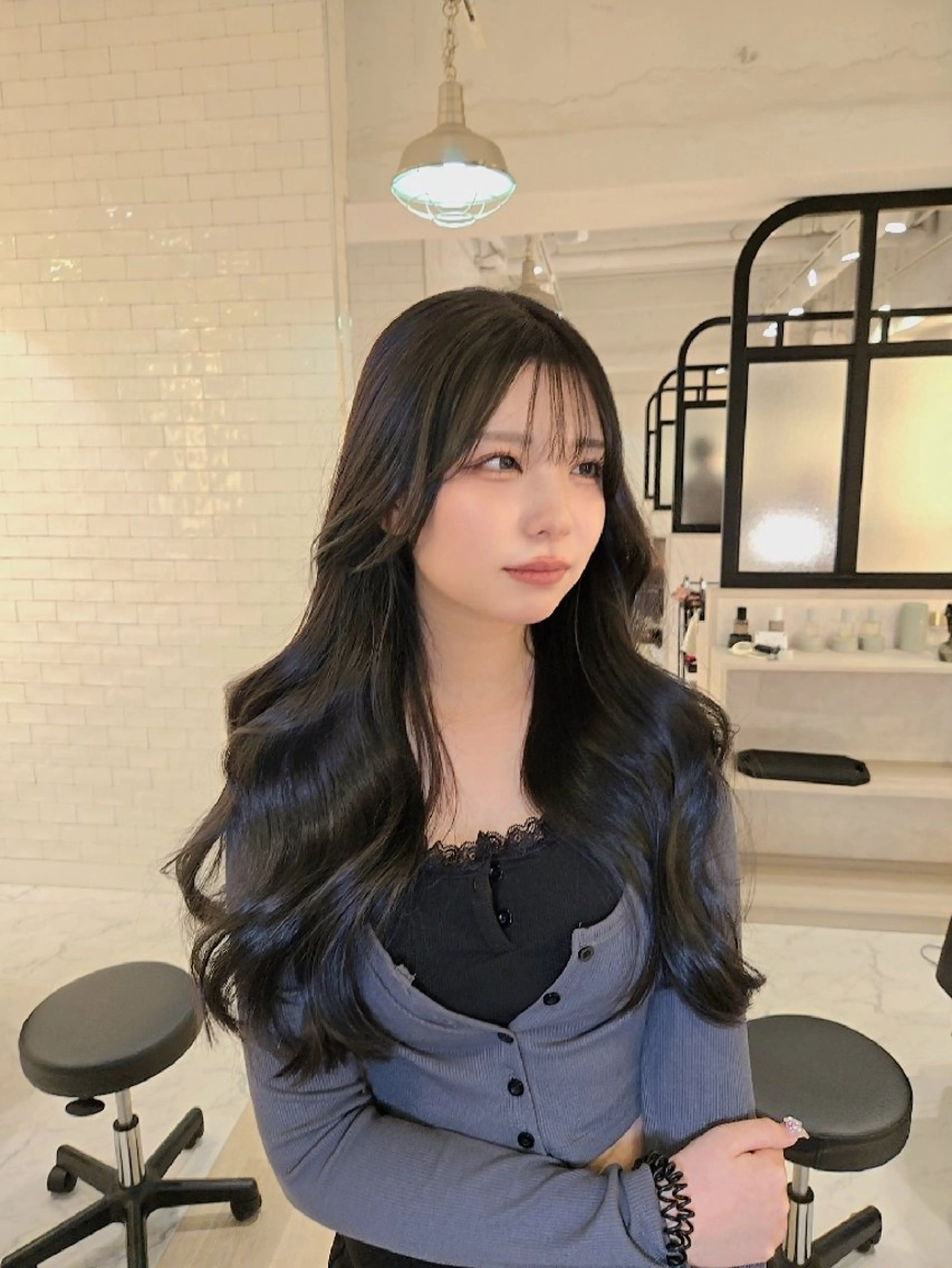 ロング カット ヘアカラー トリートメント emi/髪質改善/ 韓国風/艶カラーのヘアスタイル