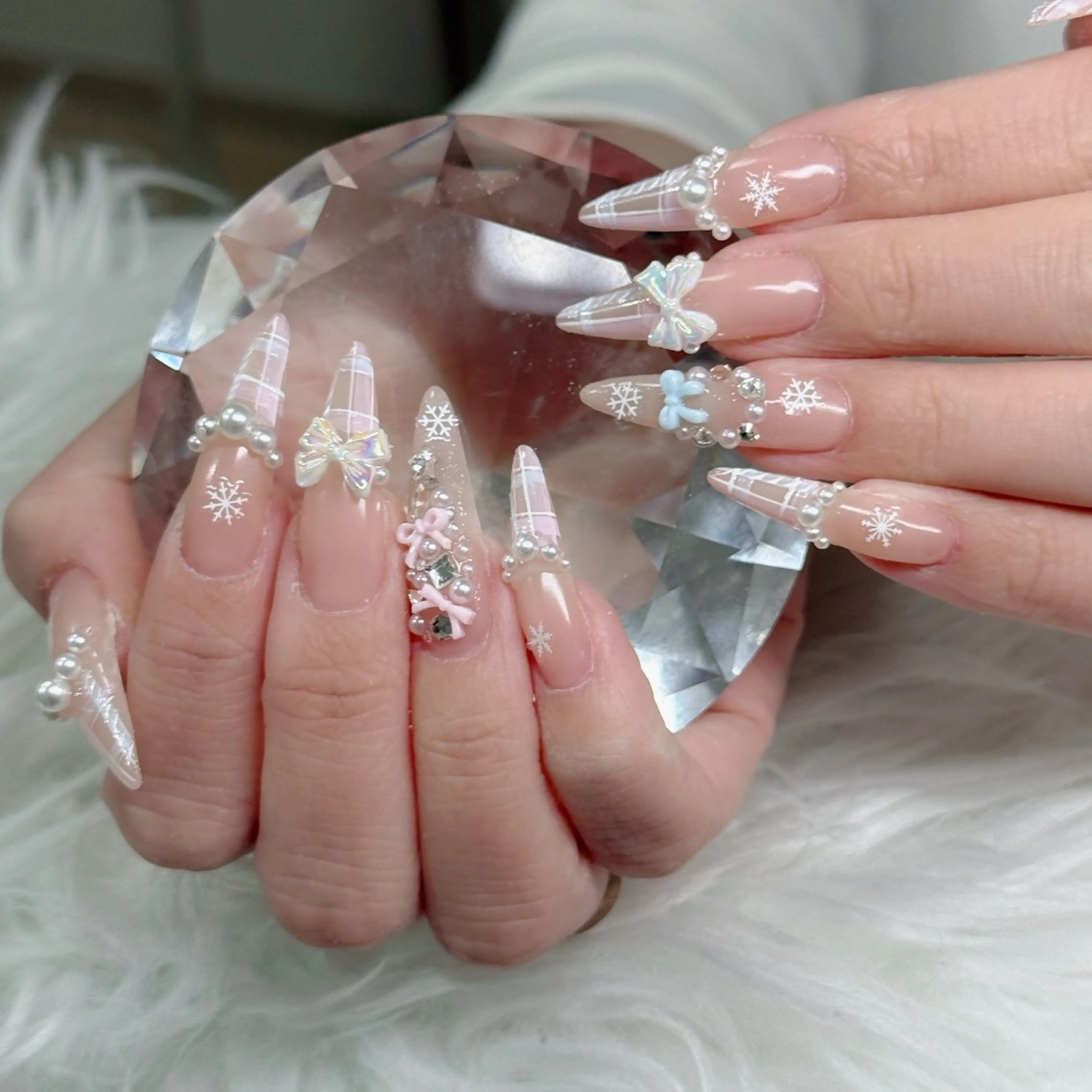 ネイル べっ甲ネイル チークネイル フラッシュネイル フラワーネイル フットネイル ハンドネイル Hani Nail Salonのネイルデザイン
