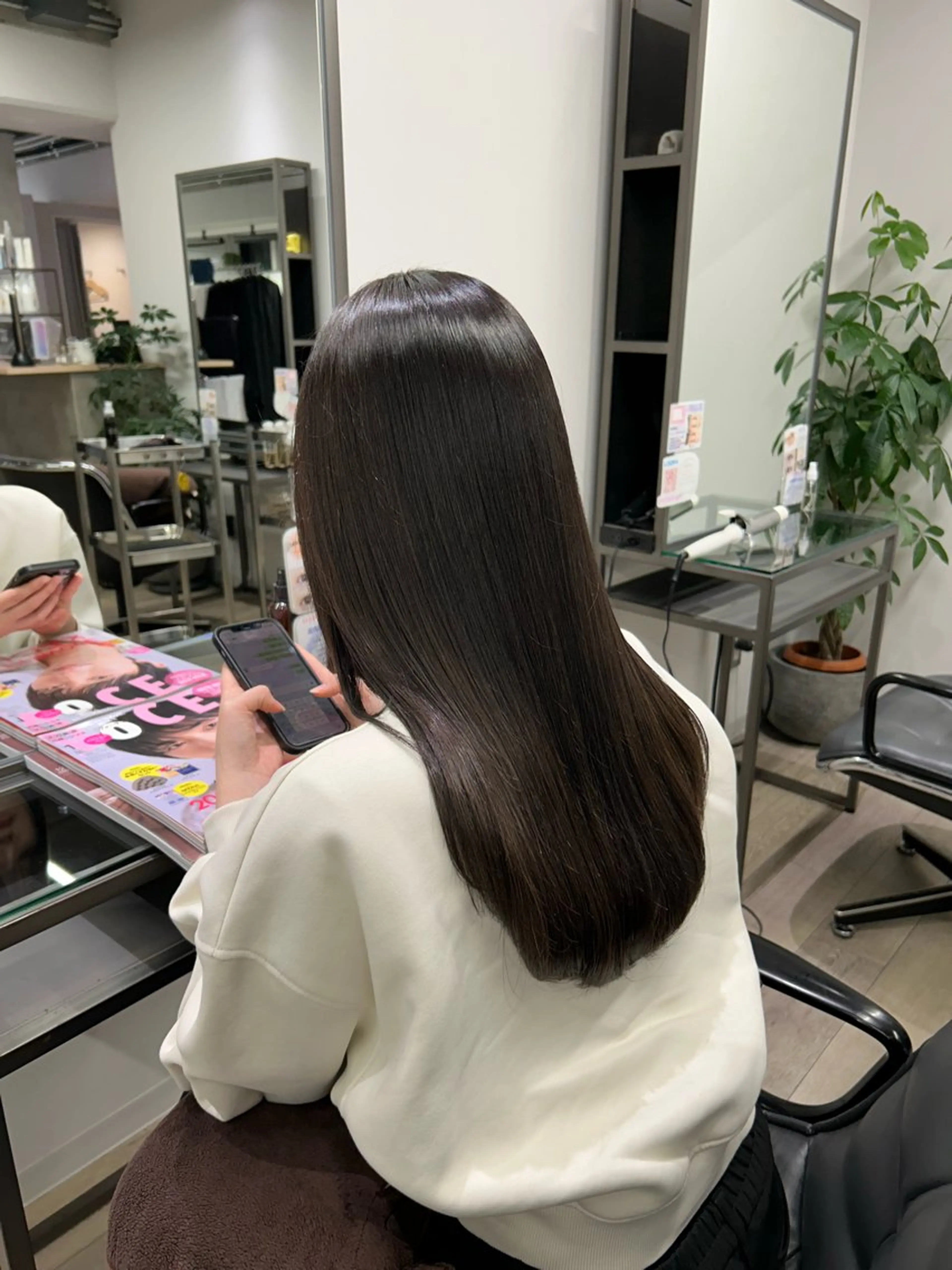 ロング カラー ヘアカラー トリートメント FUKA／ 神戸艶髪🎀のヘアスタイル