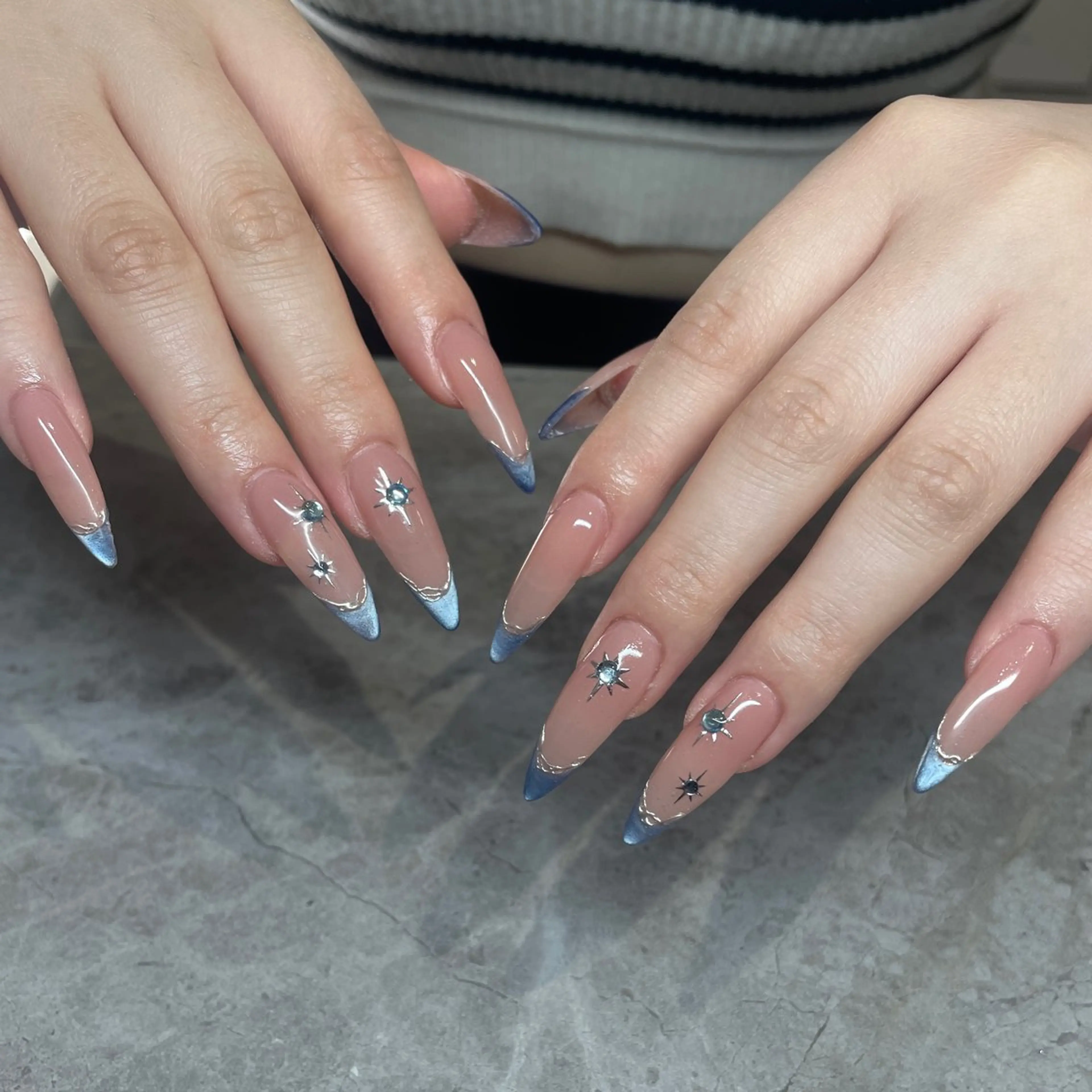 ネイル フレンチネイル ハンドネイル IROHA NAIL nanaのネイルデザイン