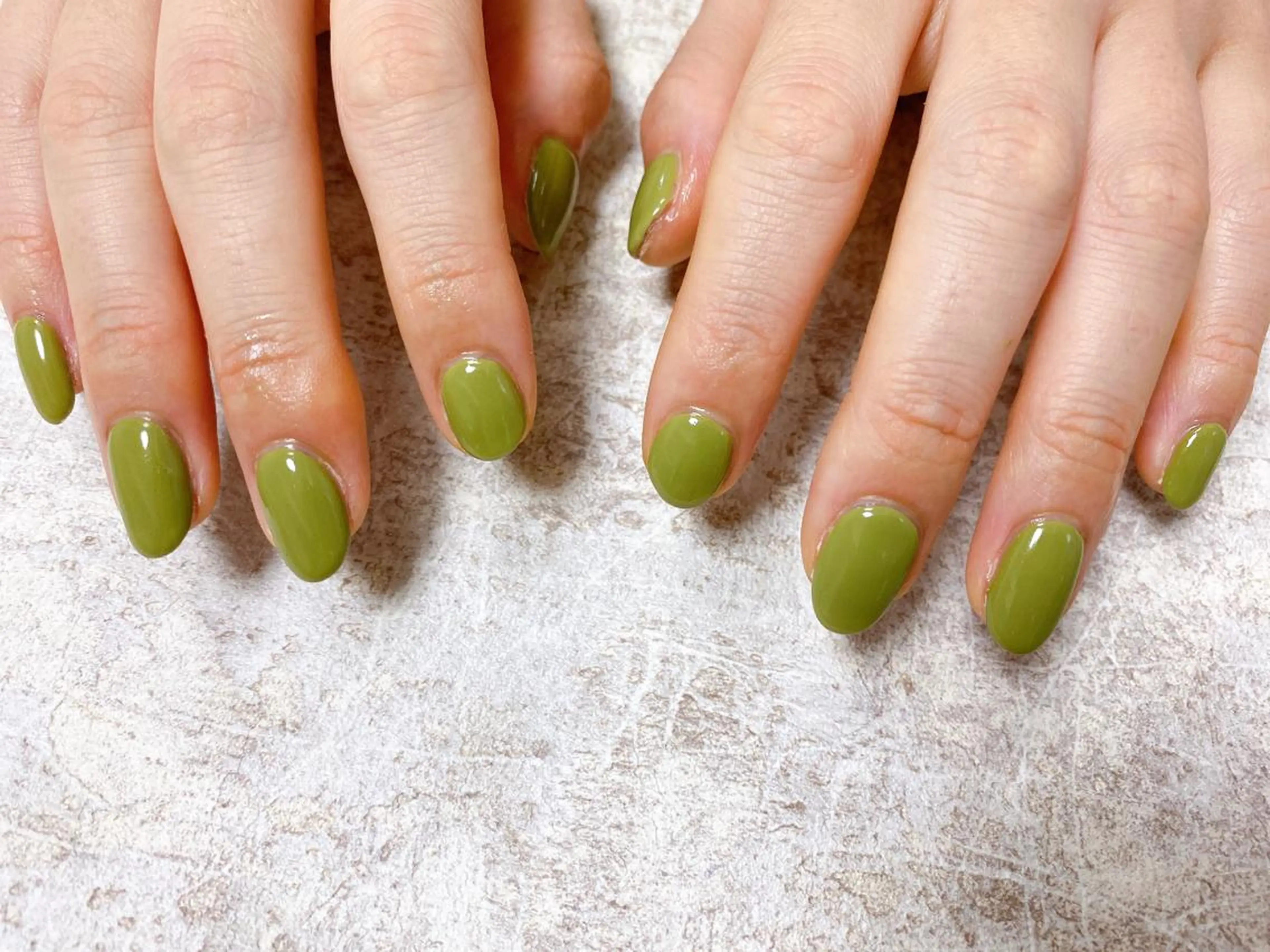 ネイル ピスタチオネイル ハンドネイル mogunail &blowのネイルデザイン