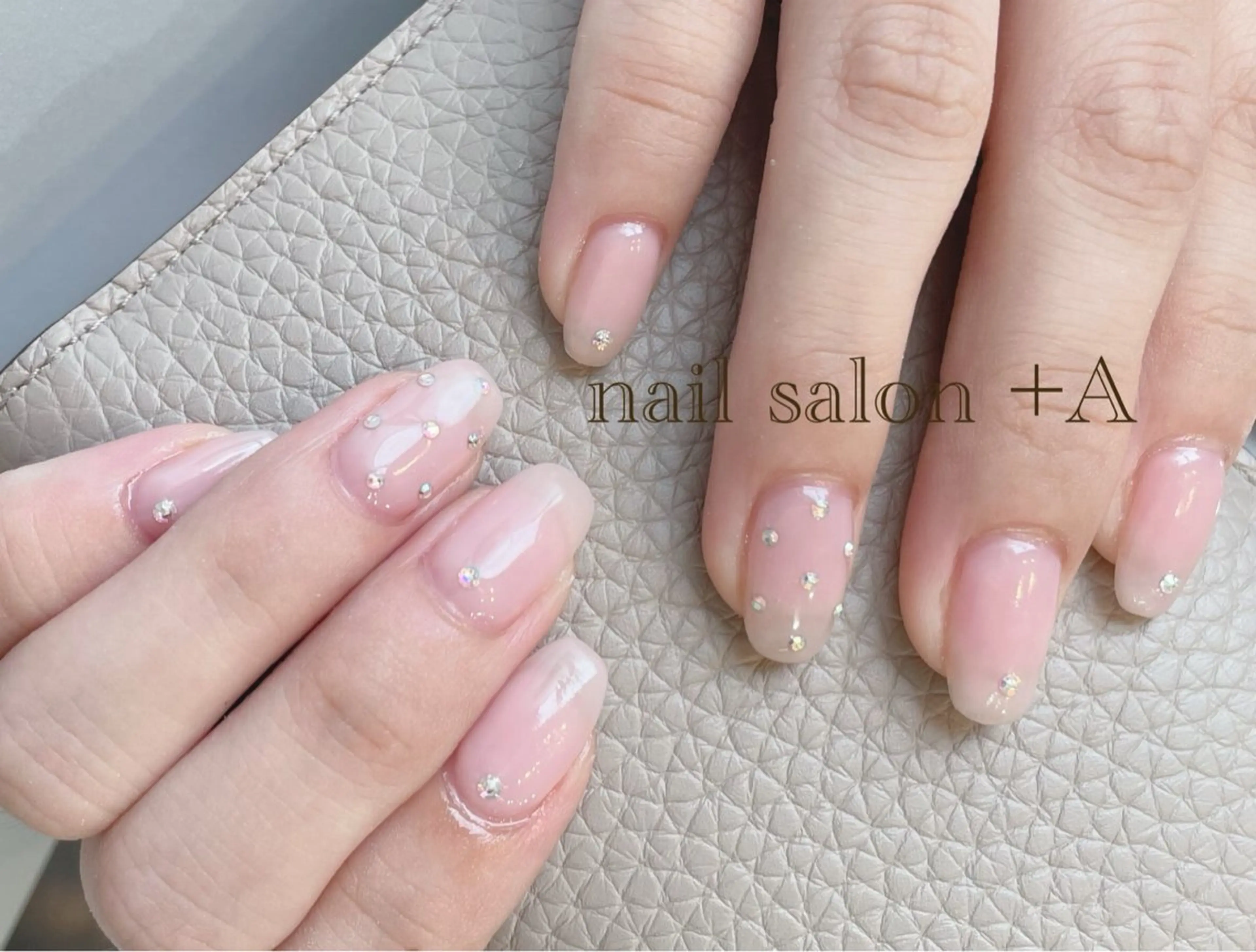 セミロング ハンドネイル Nail Salon +Aのネイルデザイン