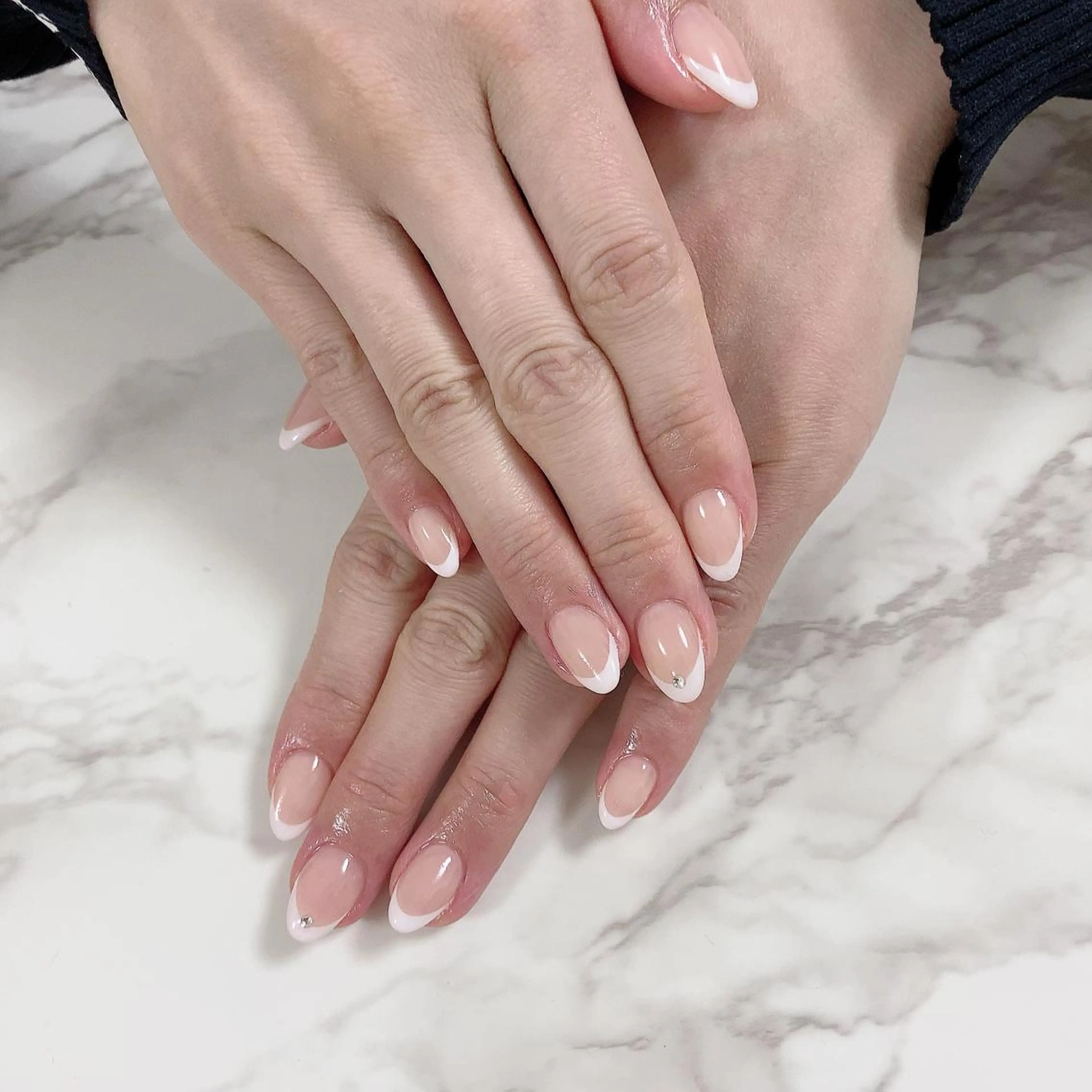 ネイル アートネイル ストーンネイル SOL NAILのネイルデザイン