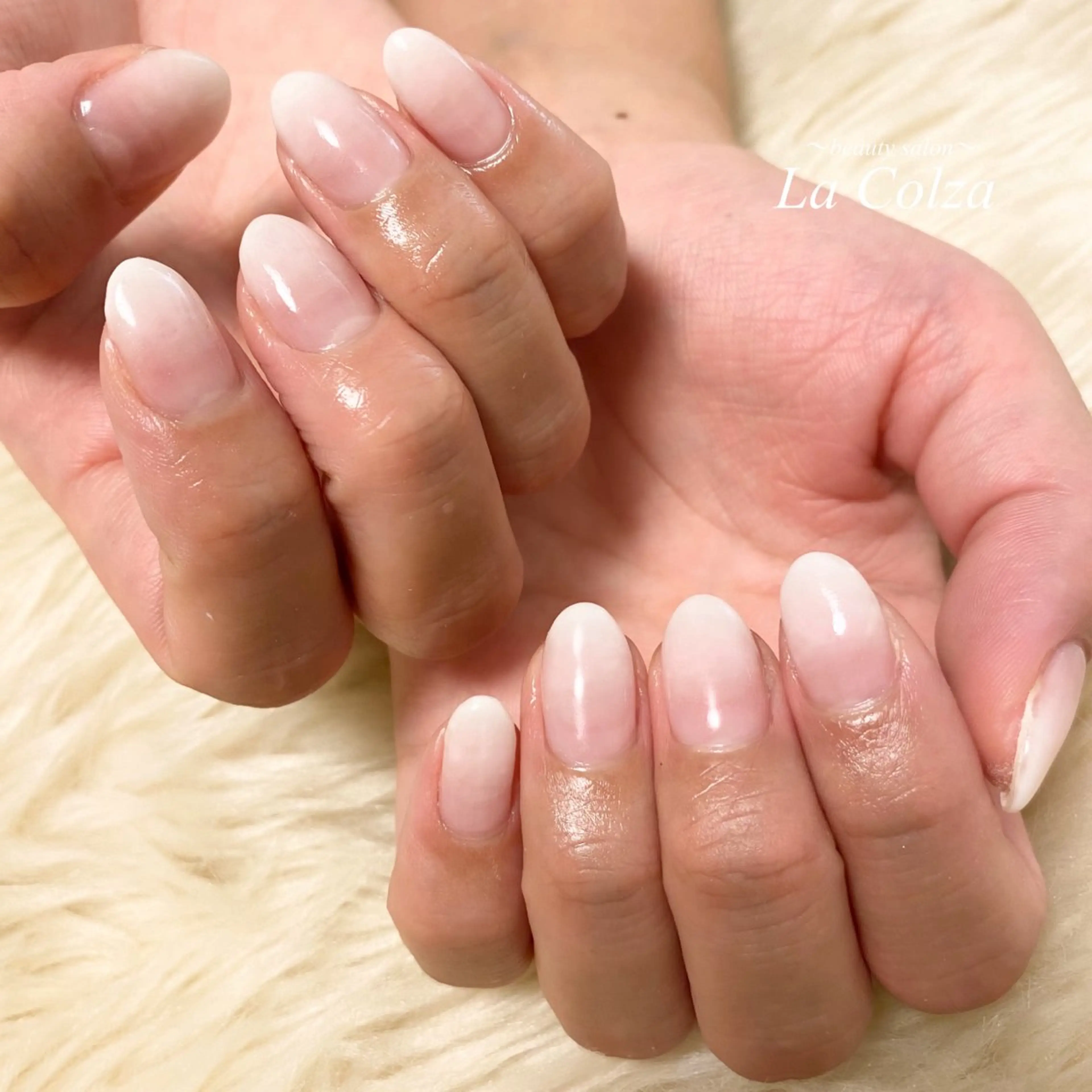 グラデーションネイル(オフなし)の写真