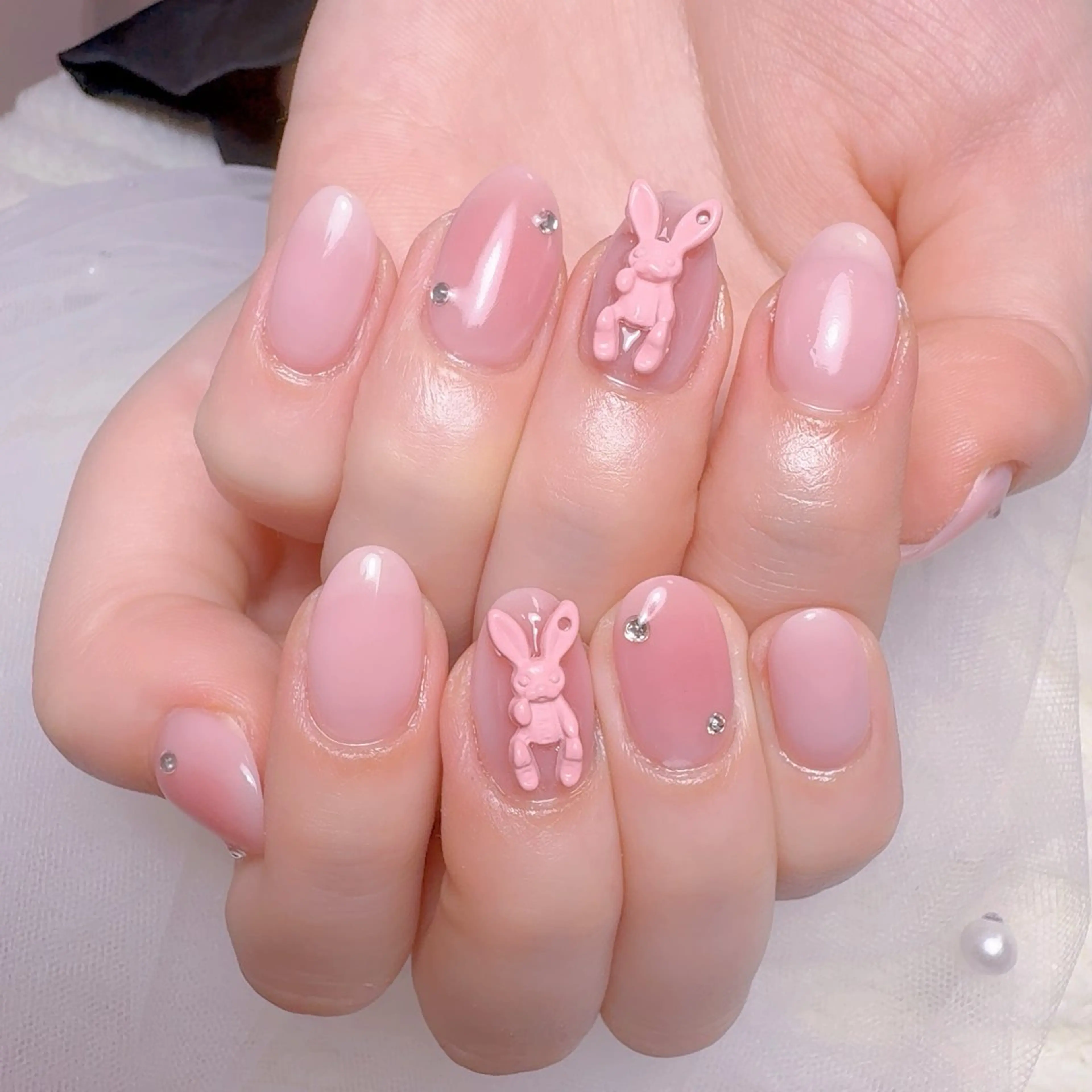 ネイル 成人式 韓国ネイル オフィスネイル ハンドネイル cat‘s nail🐈‍⬛のネイルデザイン