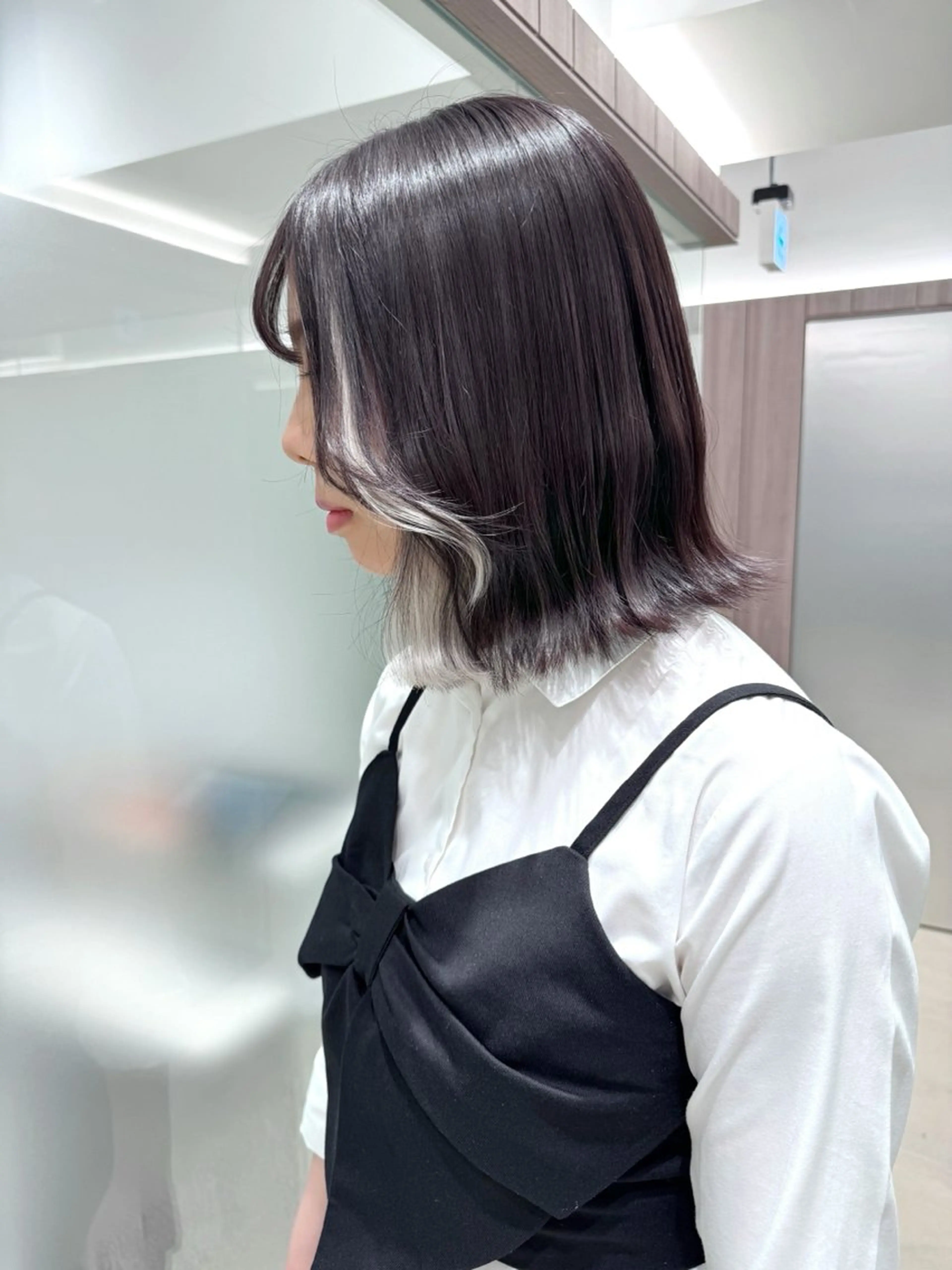 ショート カラー カット ヘアカラー エクステ 癖毛救済✂️ボブ /髪質改善ストレートのヘアスタイル
