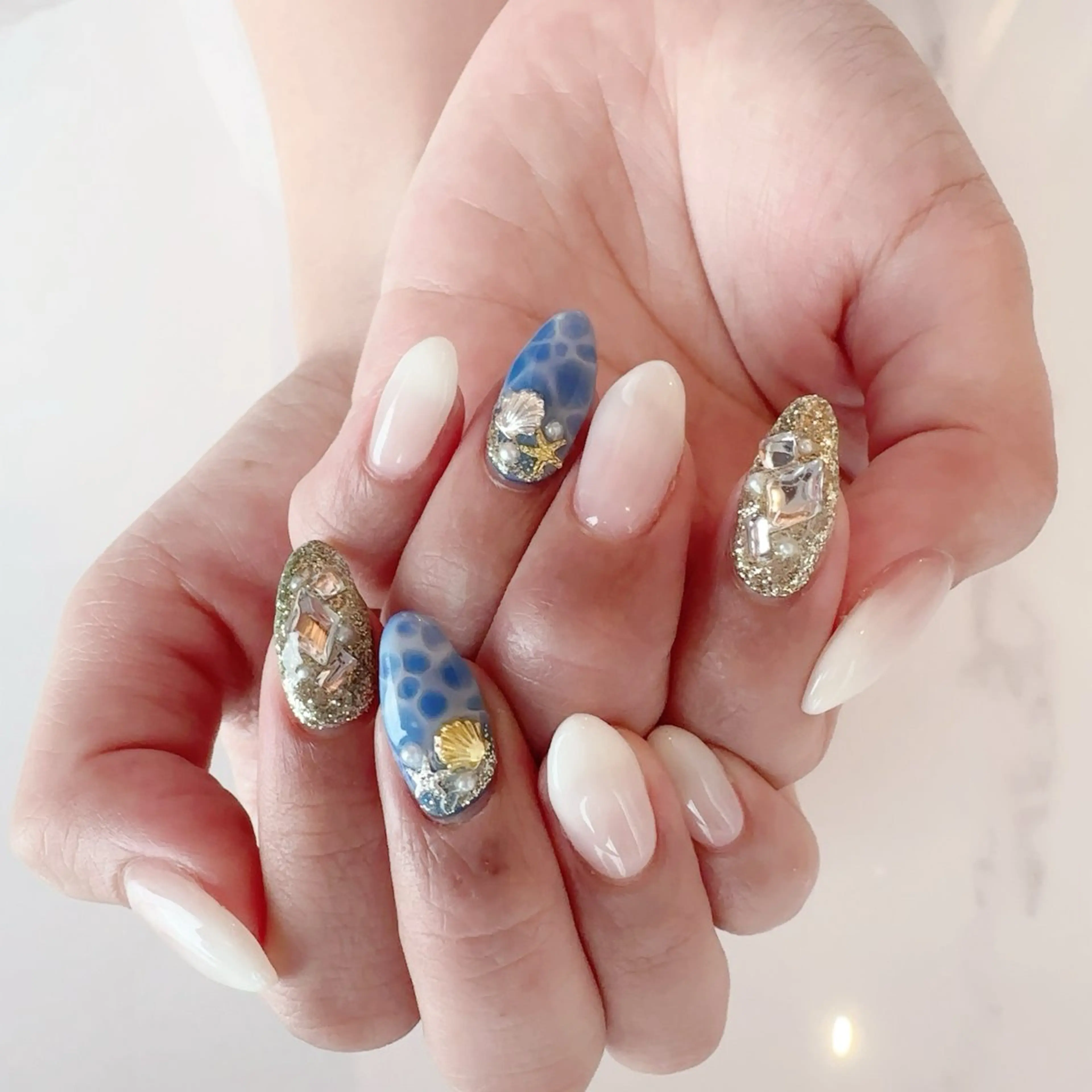 ネイル ★RISA★ 伊勢崎 【KARAT】のネイルデザイン