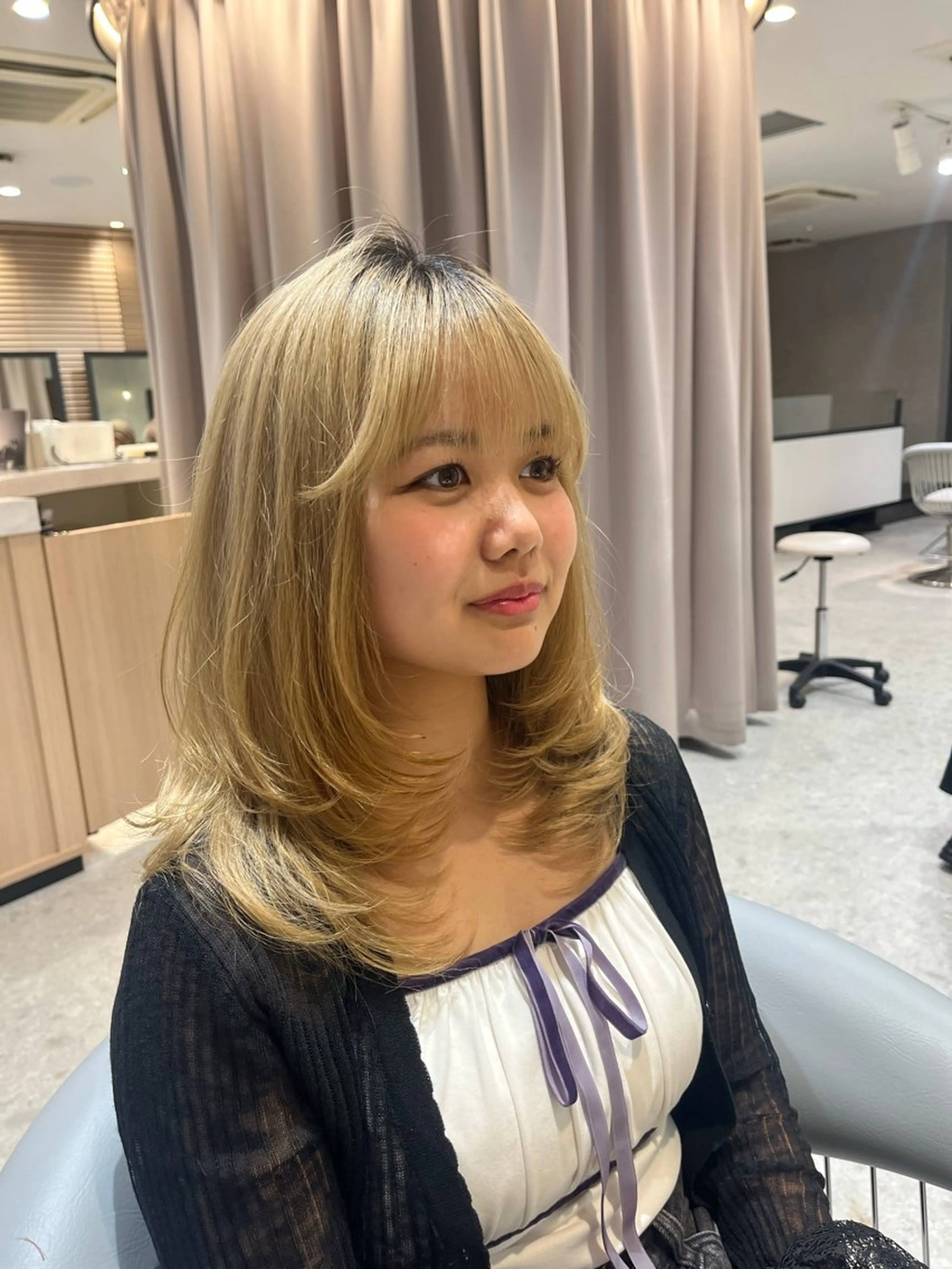 セミロング けいし🐬ボブ 美髪縮毛矯正のヘアスタイル
