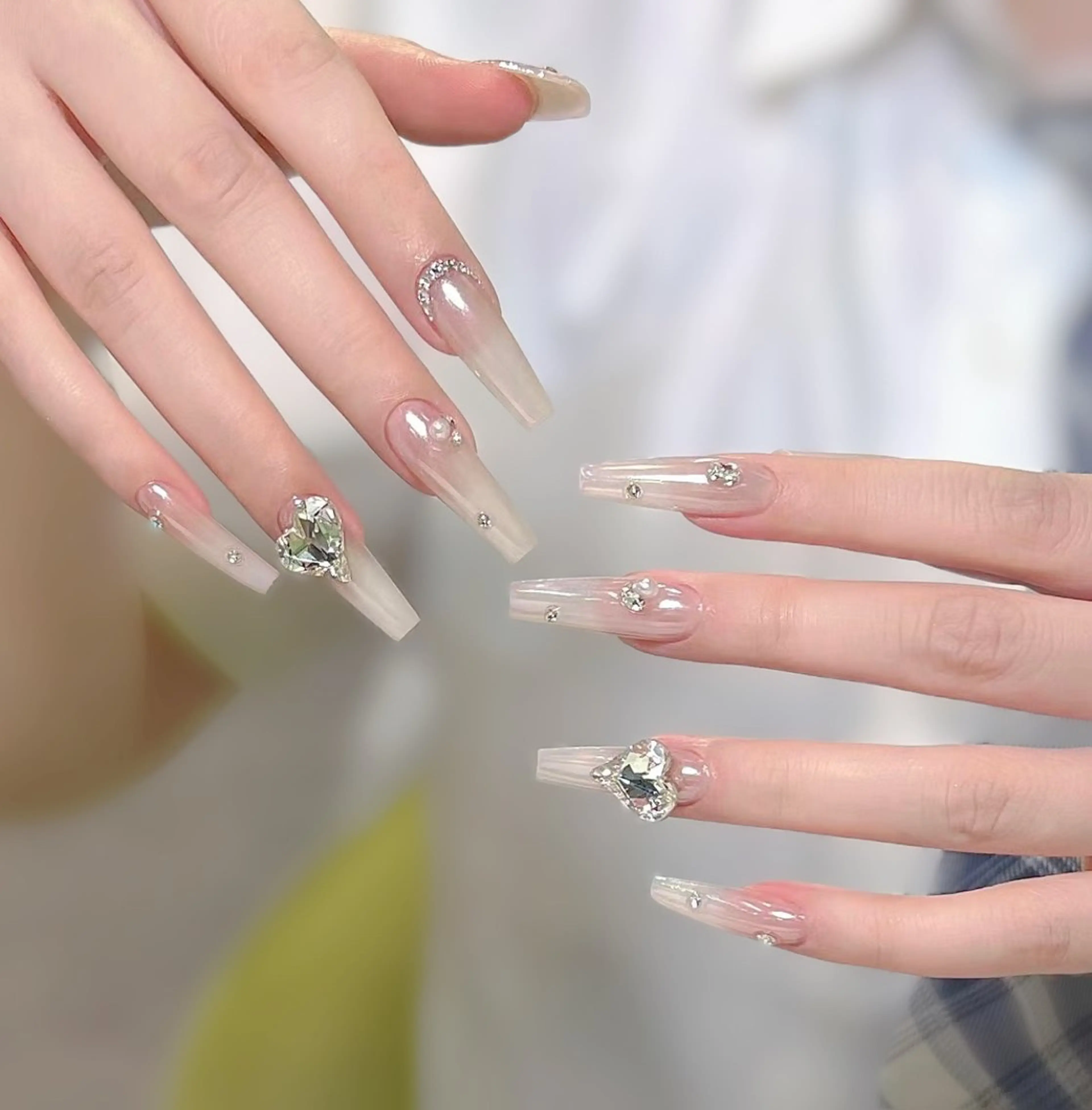 ネイル アートネイル チークネイル 長さ出し フラワーネイル ジェルネイル YK Beauty Salonのマツエク・マツパデザイン