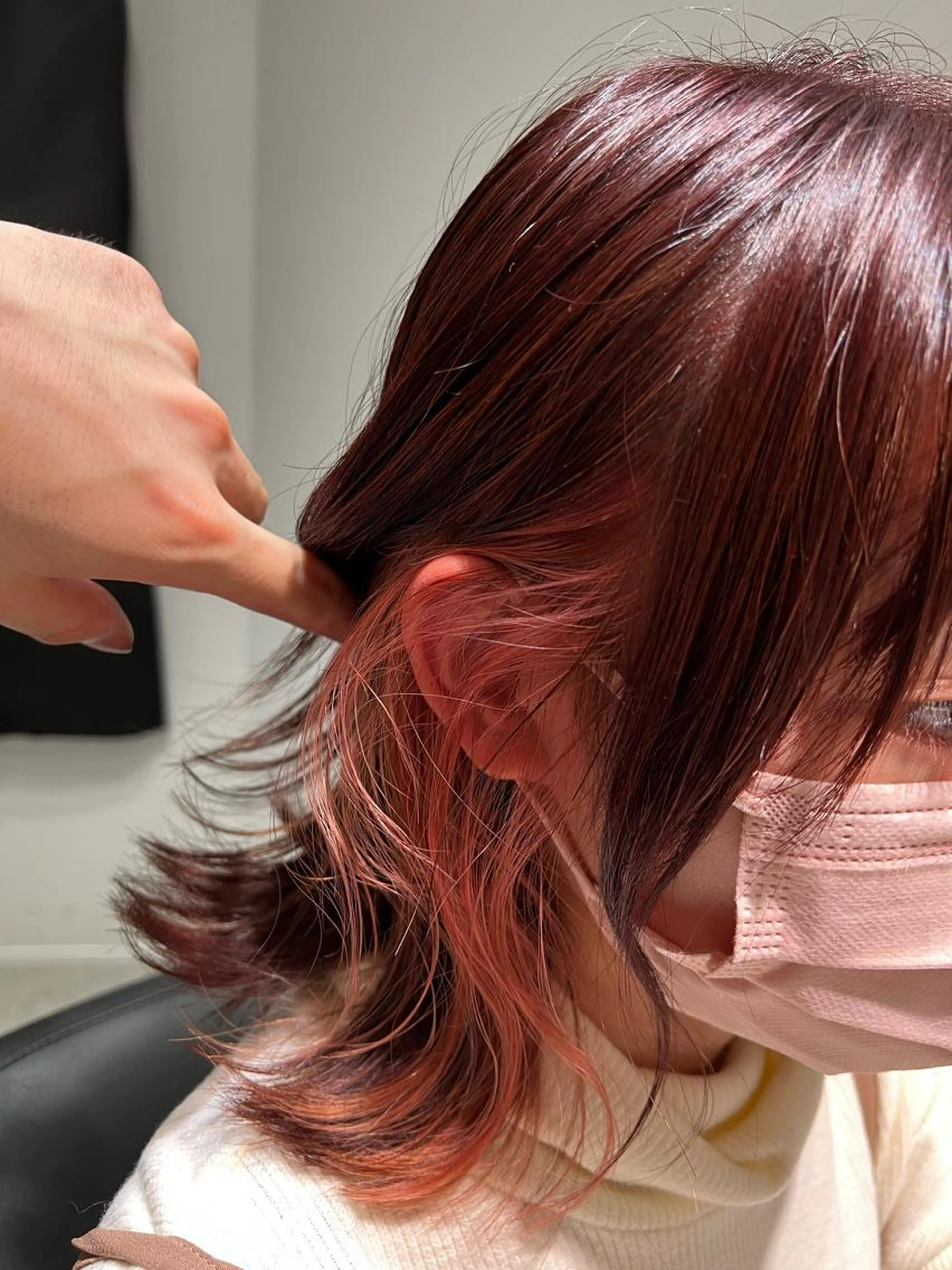 カット+インナーカラー【インナーのみ】の写真