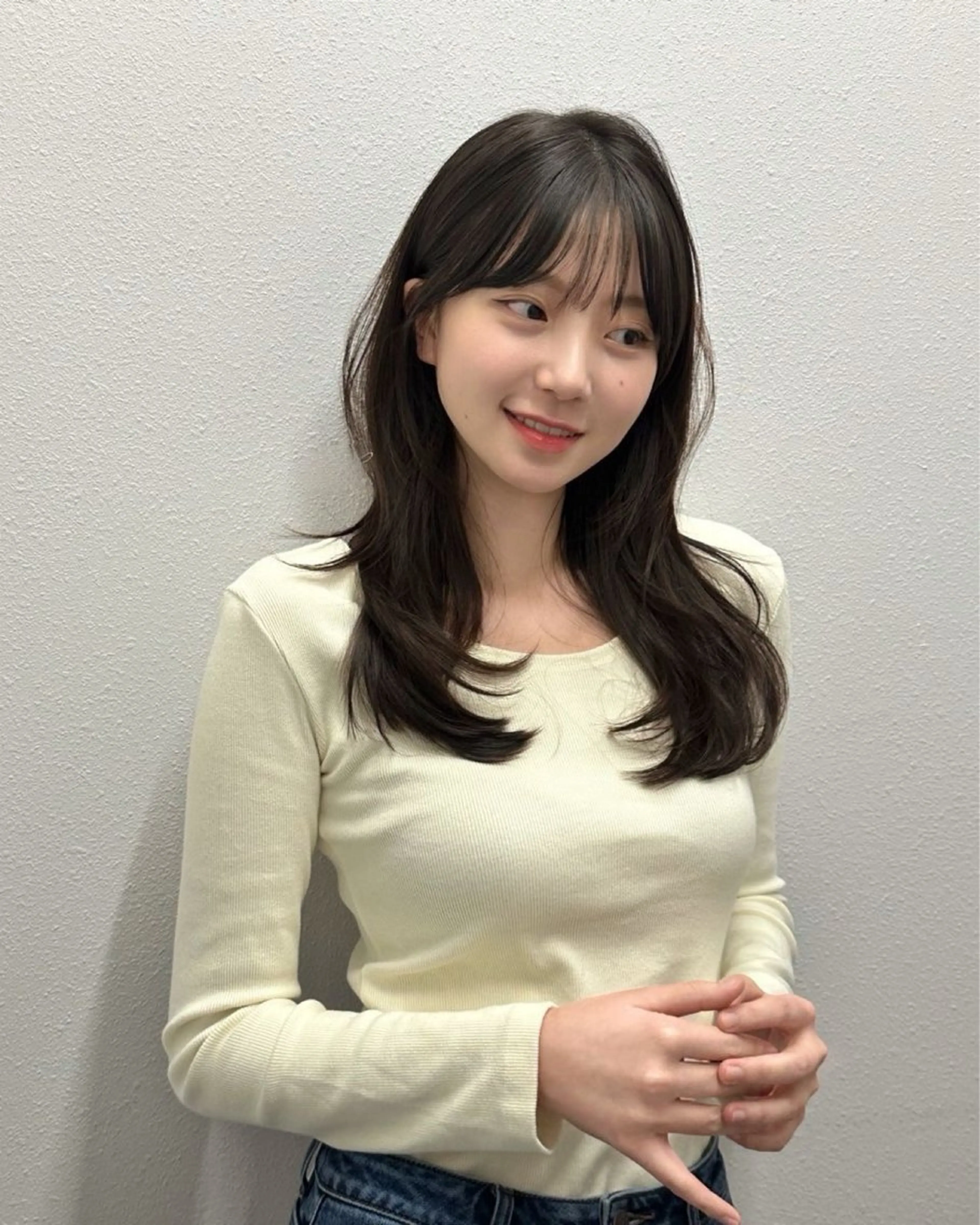 ロング カラー ヘアアレンジ 透明感カラー 顔まわりレイヤー 顔周りカット 髪質改善 韓国風ヘア 🌟🍒ハイトーン 韓国ヘア/ユウミのヘアスタイル