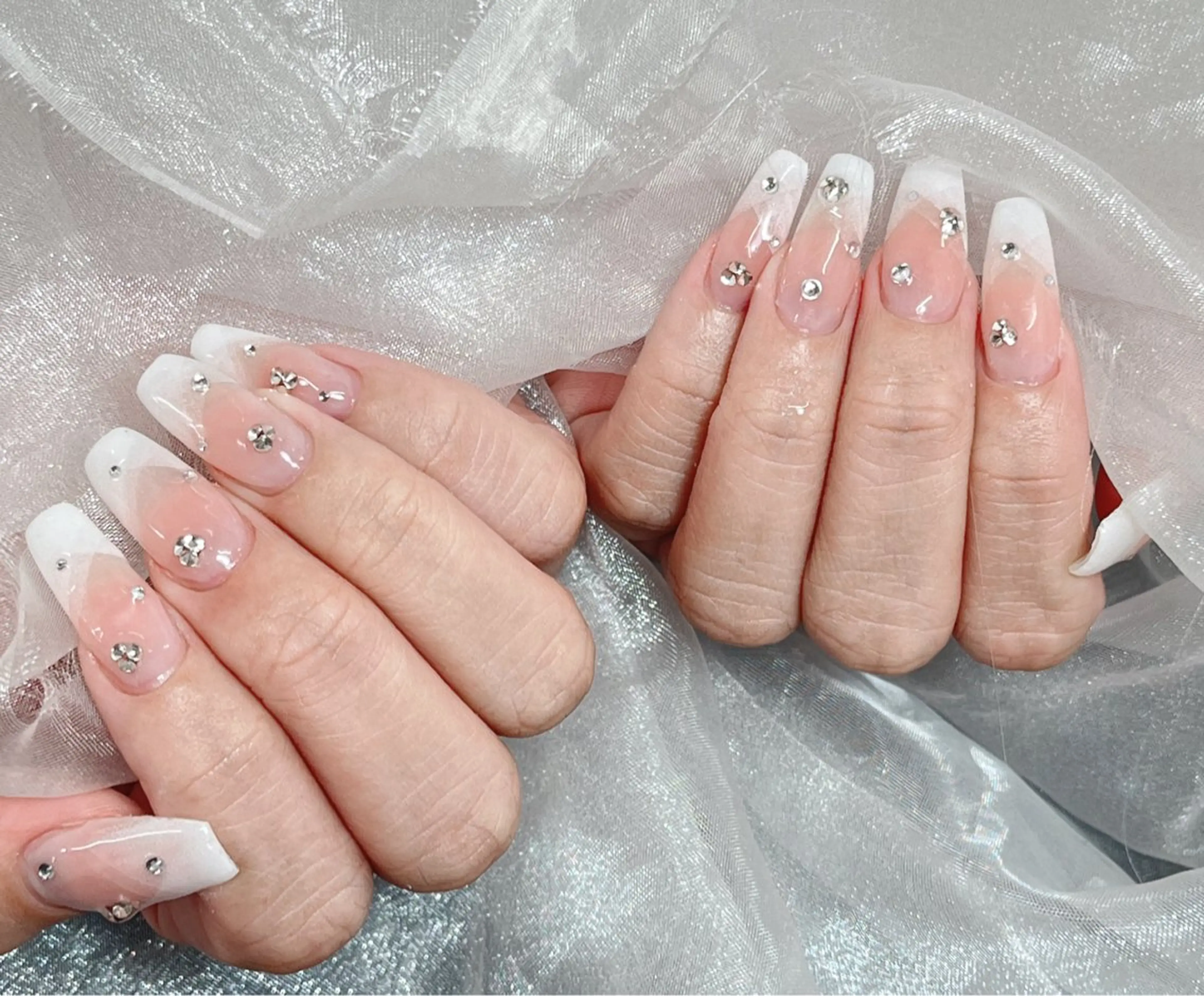 ネイル 韓国ネイル 持ち込み オフィスネイル ワンカラーネイル シンプルネイル candy nail 韓国風ワンホンネイルのネイルデザイン