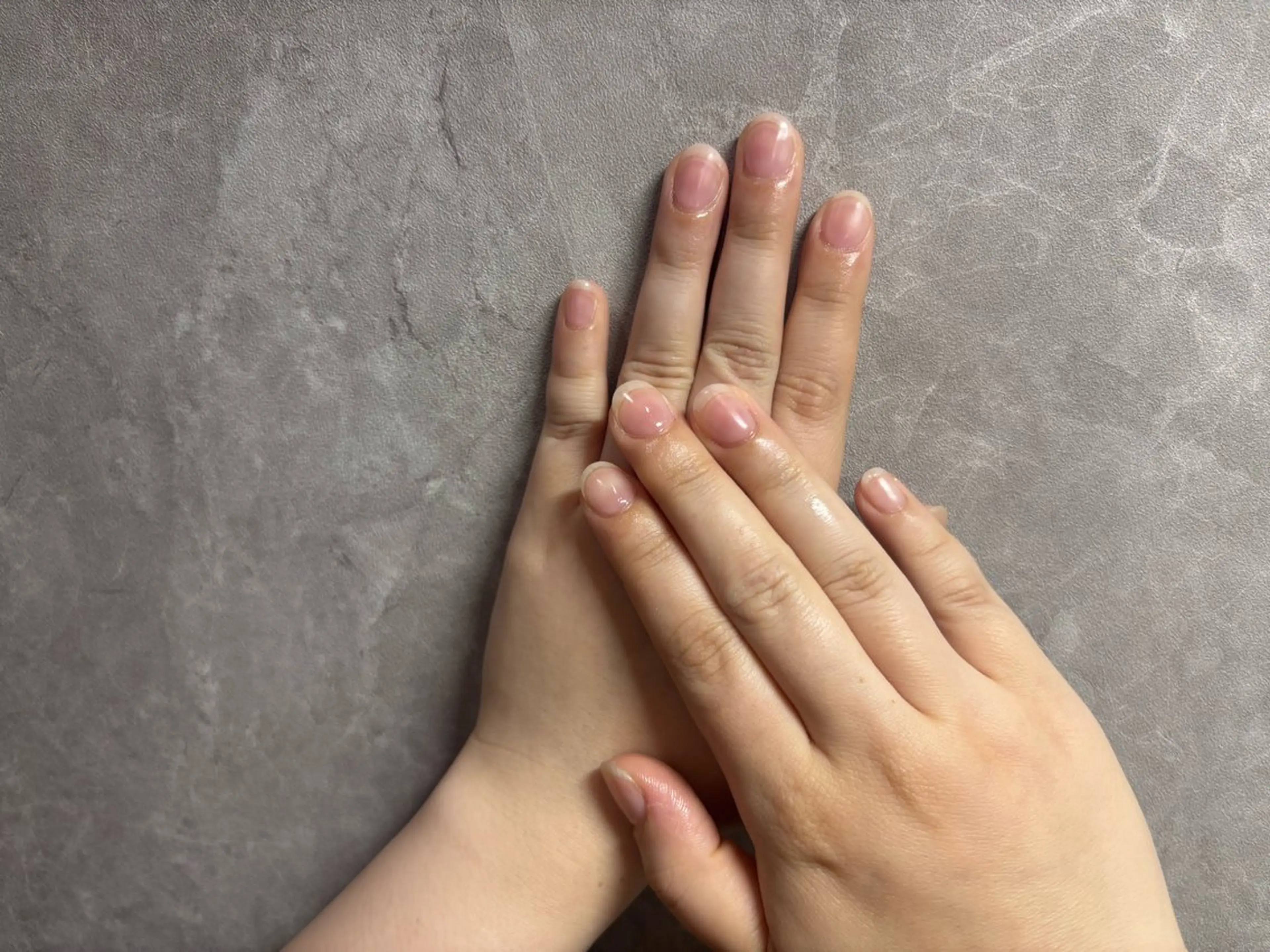 ハンド オフあり自爪風ネイルの写真