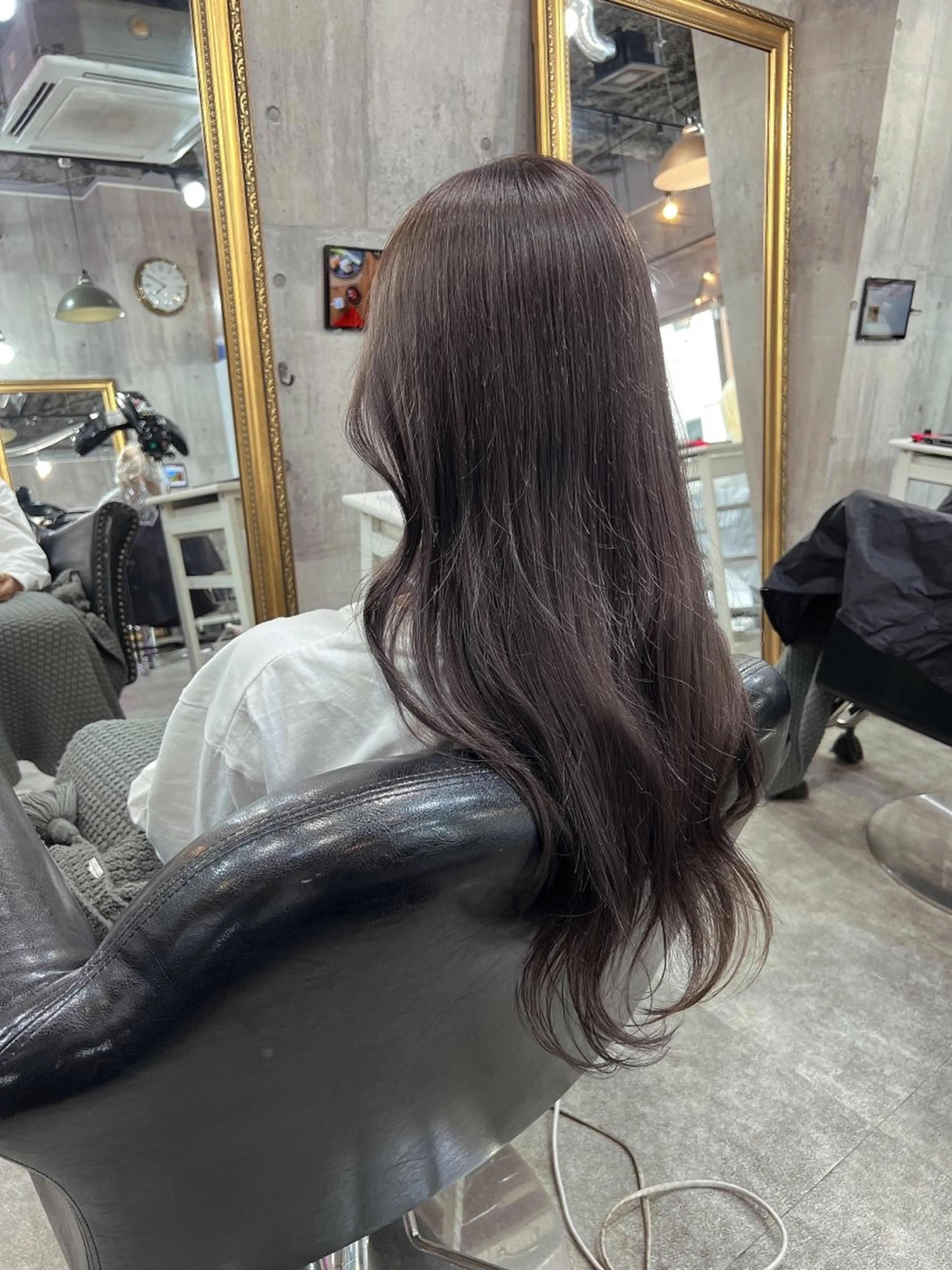 ロング シールエクステ アッシュ ボブ エクステ ハイライト エクステ ☀️ハイトーンボブ ☀️石川 海斗のヘアスタイル