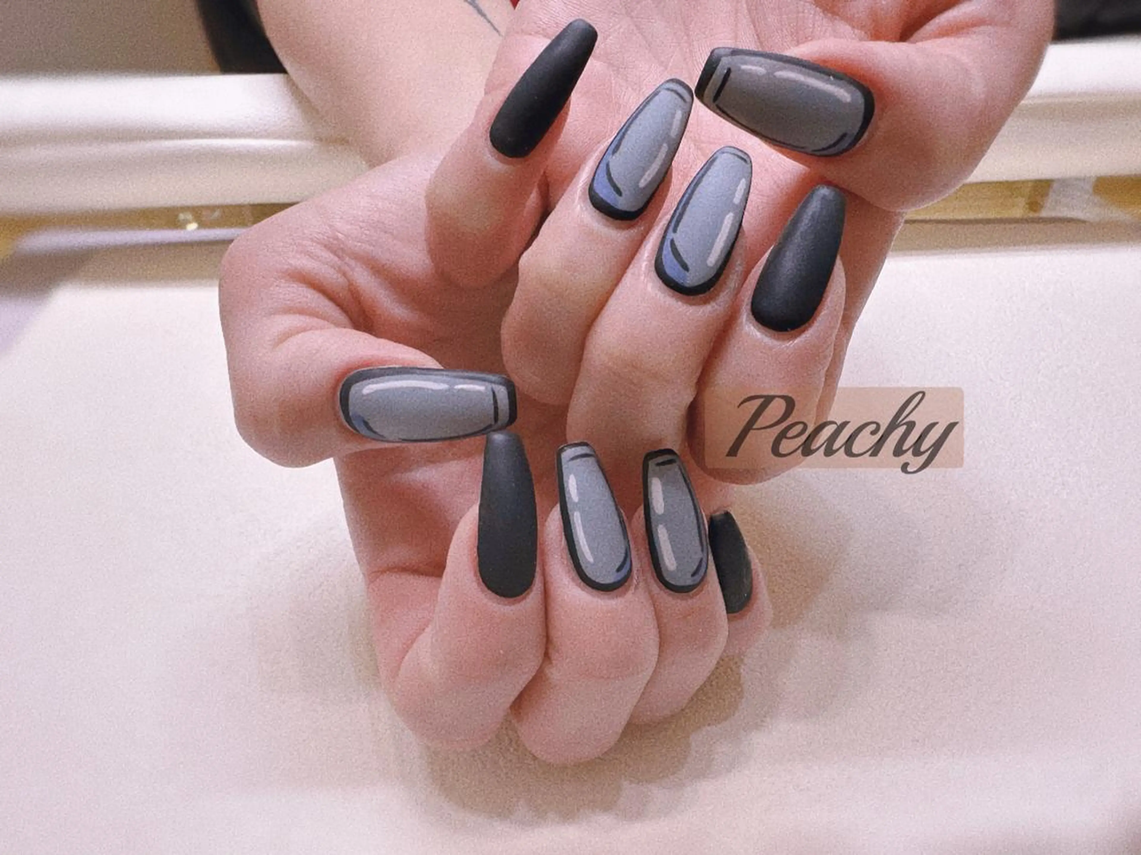 ネイル ハンドネイル Peachy 🍑のネイルデザイン