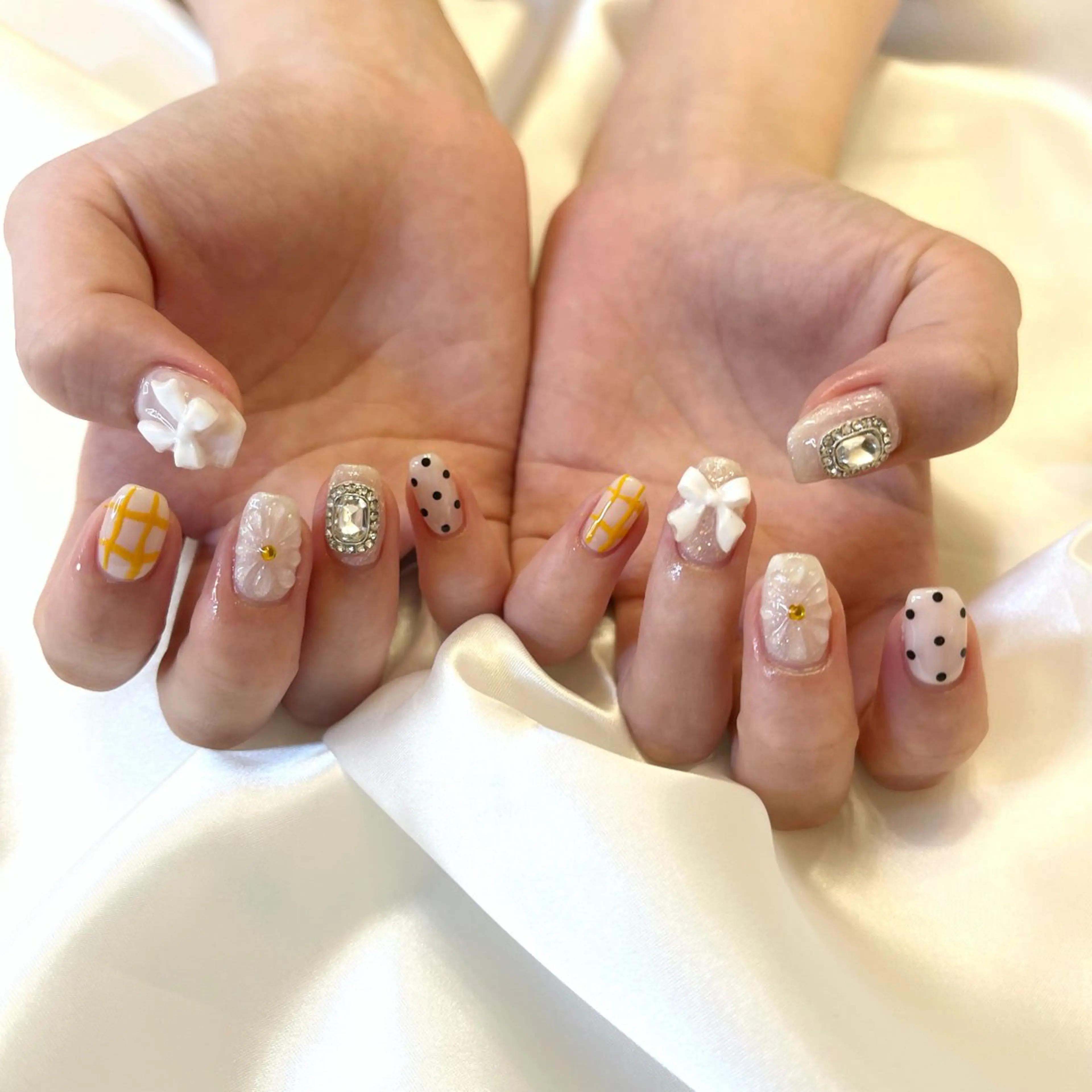 ネイル ハンドネイル Elegancia. Hiromiのネイルデザイン