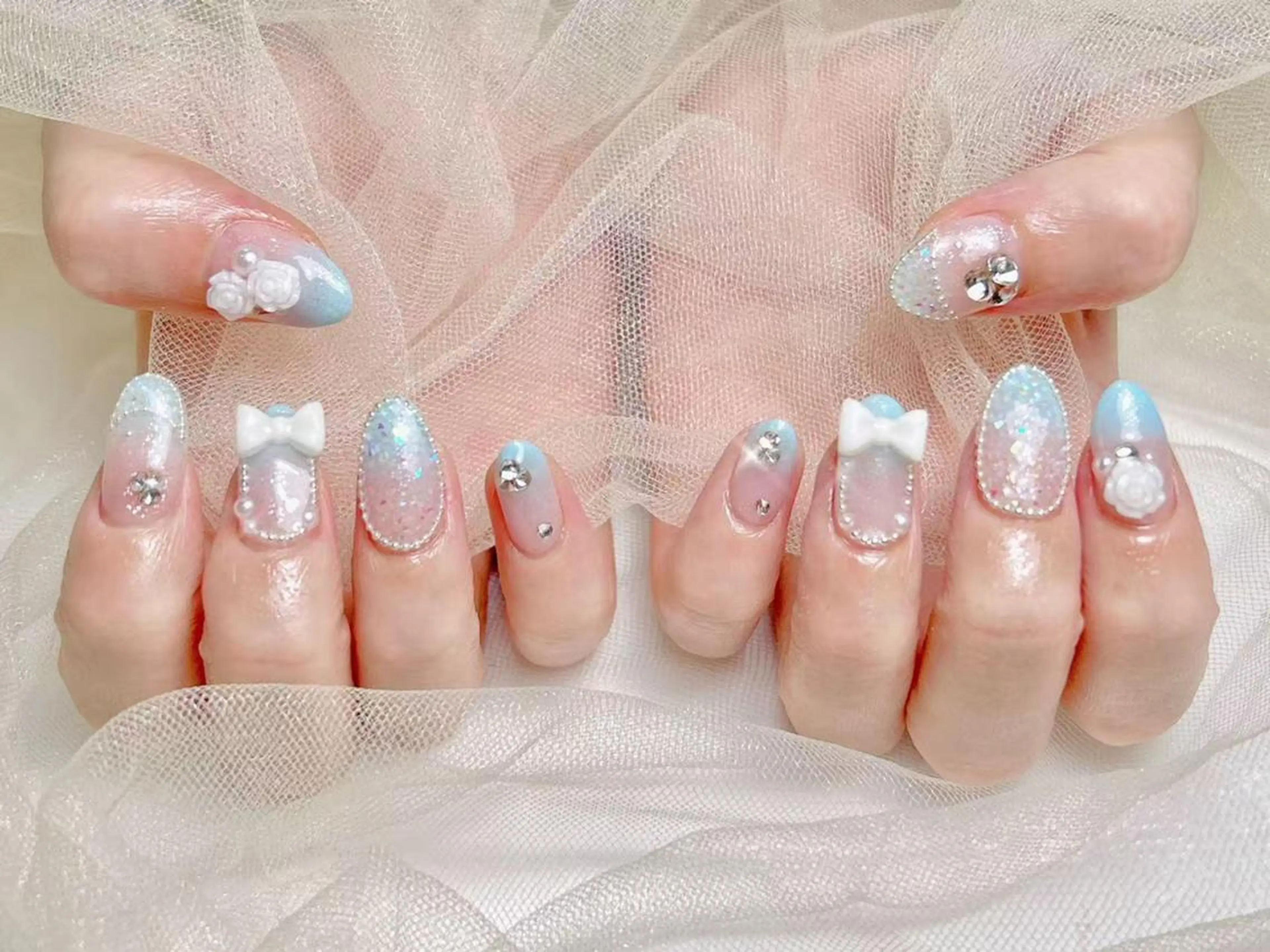 ネイル アートネイル オーロラネイル チークネイル 成人式 長さ出し SALLY 🌙のネイルデザイン