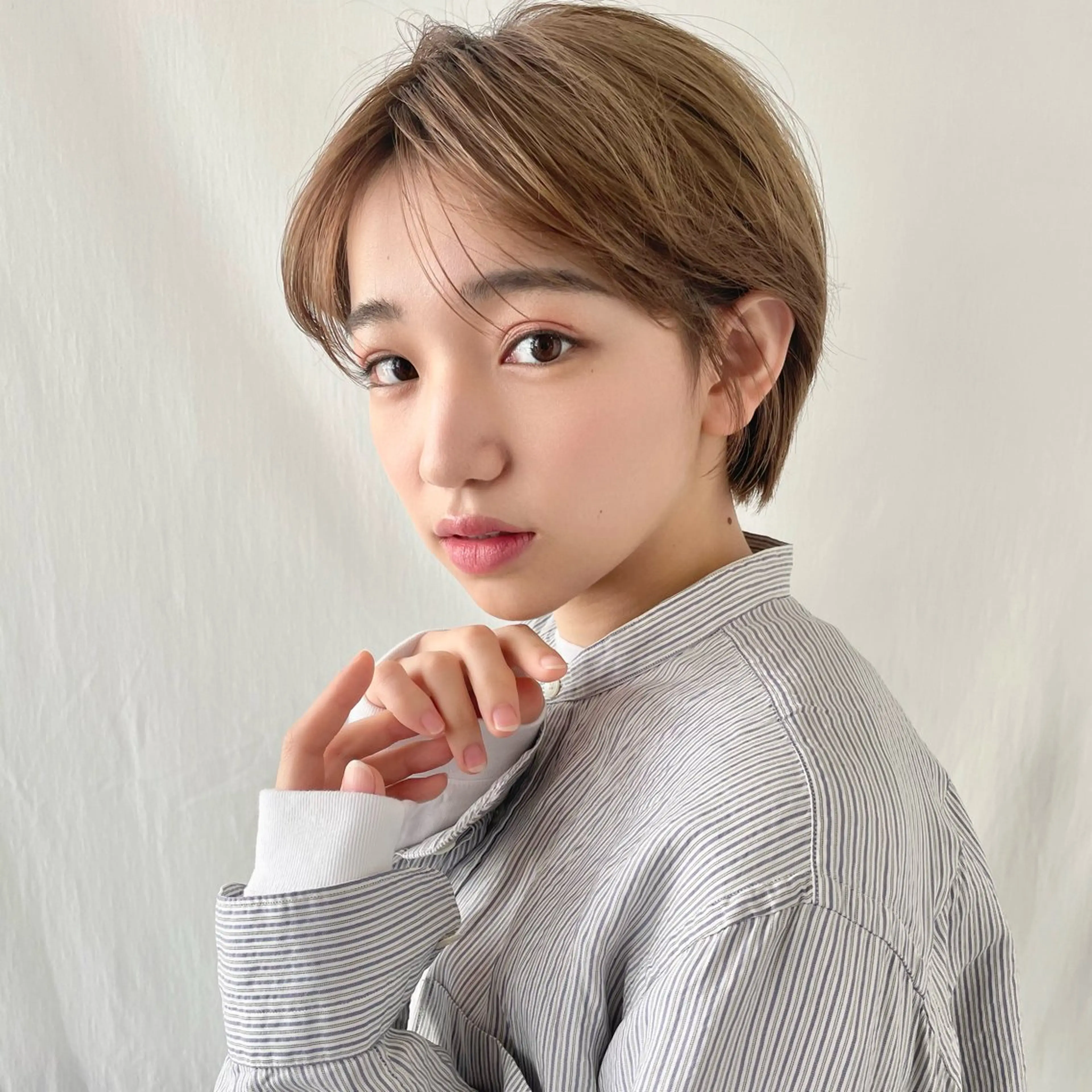 ショート カラー パーマ ハンサムショート 丸みショート ベリーショート くびれヘア 髪質改善 カット ヘアカラー トリートメント ショートボブ髪質改善 縮毛矯正のプロ山道潤のヘアスタイル