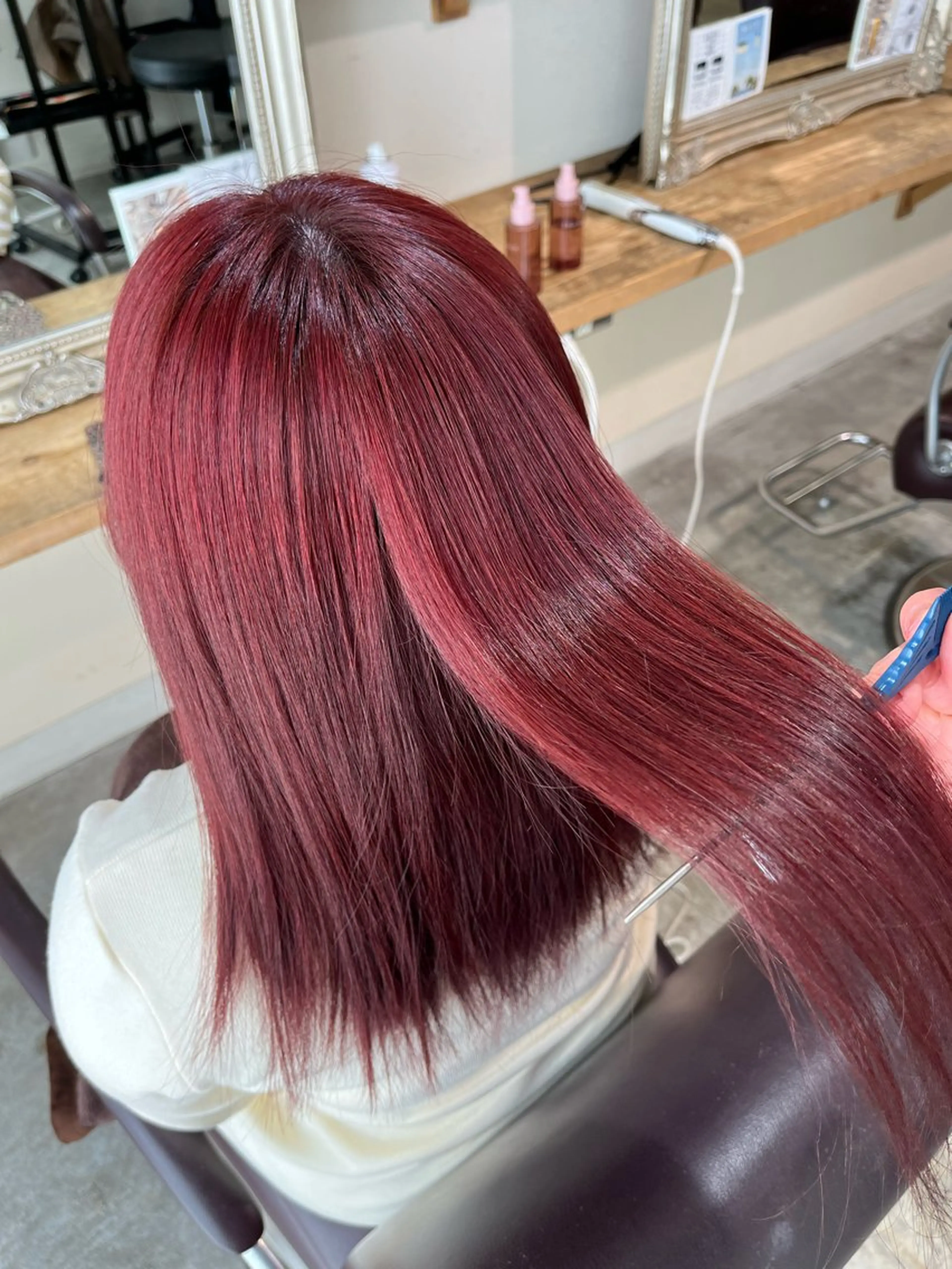 セミロング カラー ヘアカラー トリートメント フェザーパーマ🌙 毛流れ yuzukiのヘアスタイル