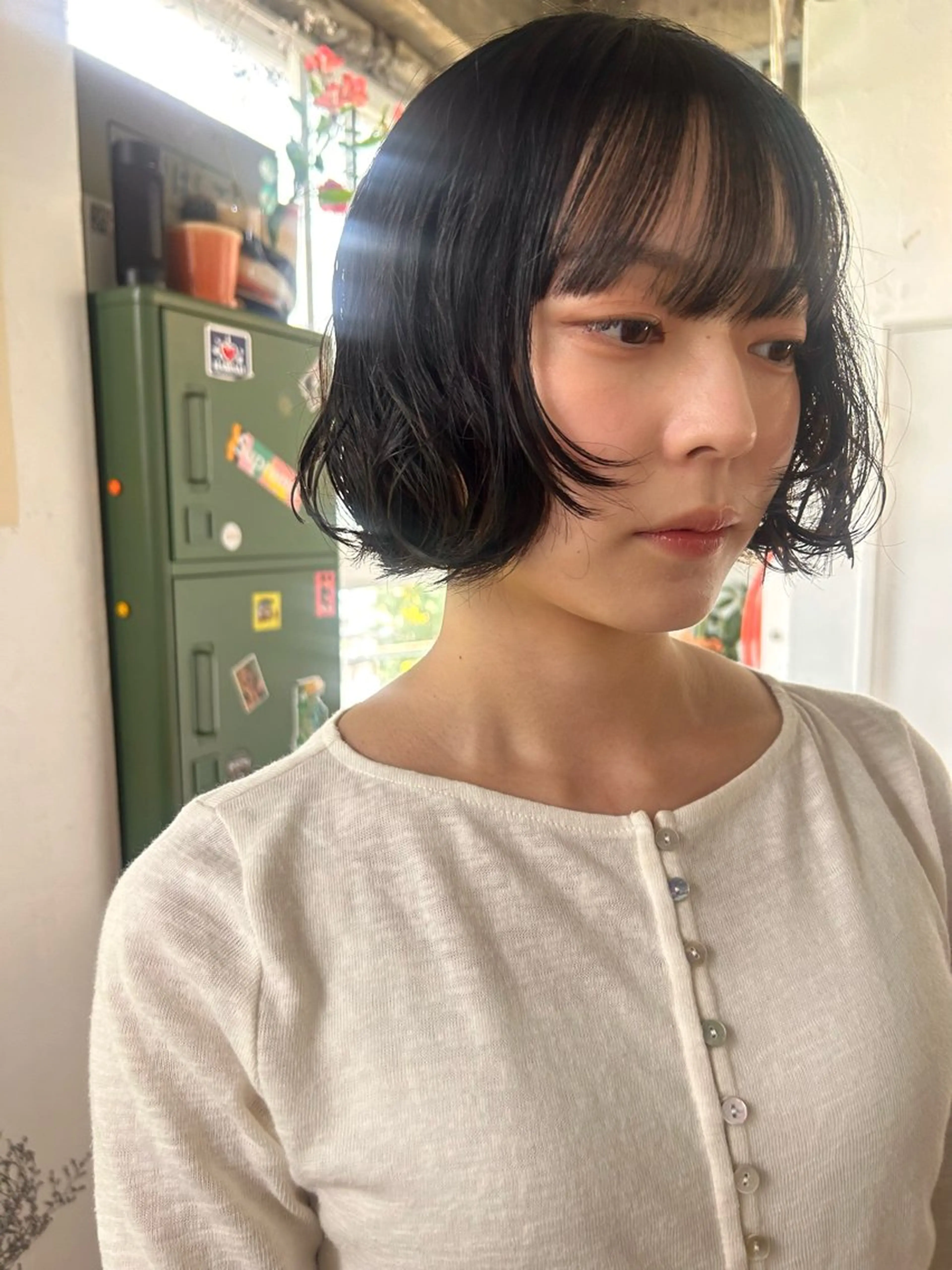 ミディアム パーマ ボブレイヤー ミディアムパーマ ボブ レイヤーカット カット パーマ maho/垢抜け カラーパーマメイクのヘアスタイル