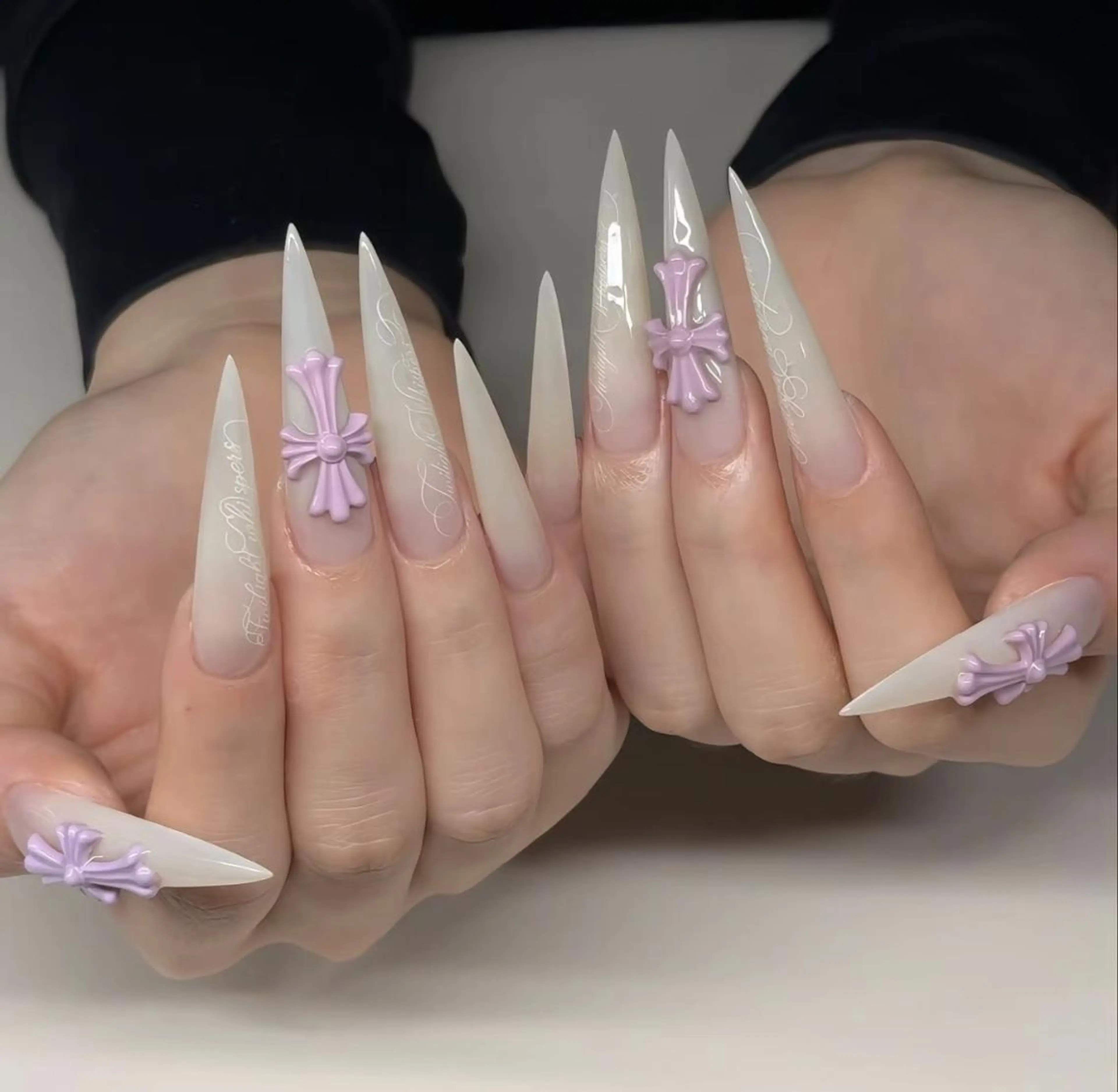 ネイル ハンドネイル ハンドケア 🍑 momo_nailのネイルデザイン