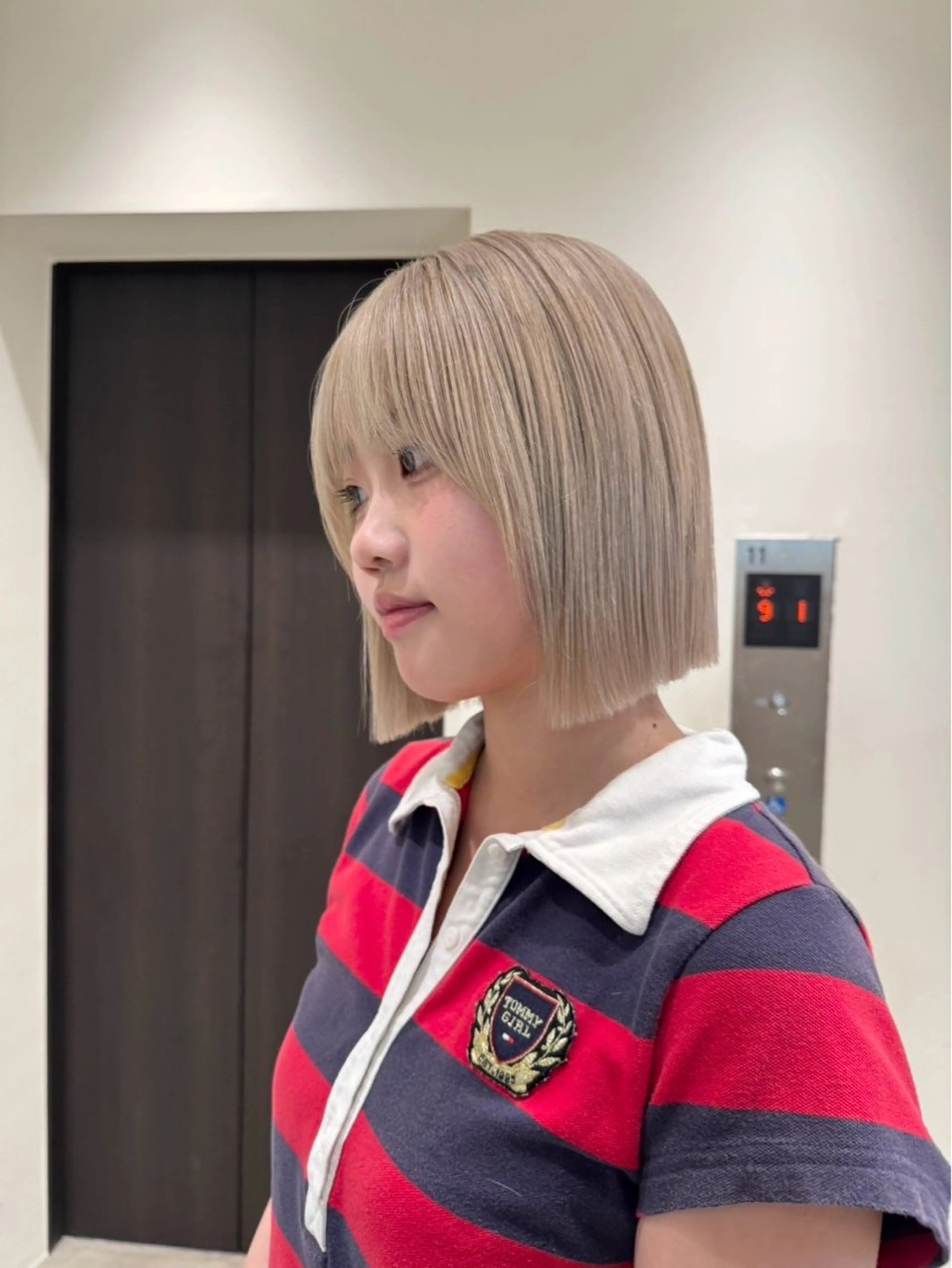 カラー ブリーチ ハイトーン|銀座 |めぐ🫧のヘアスタイル