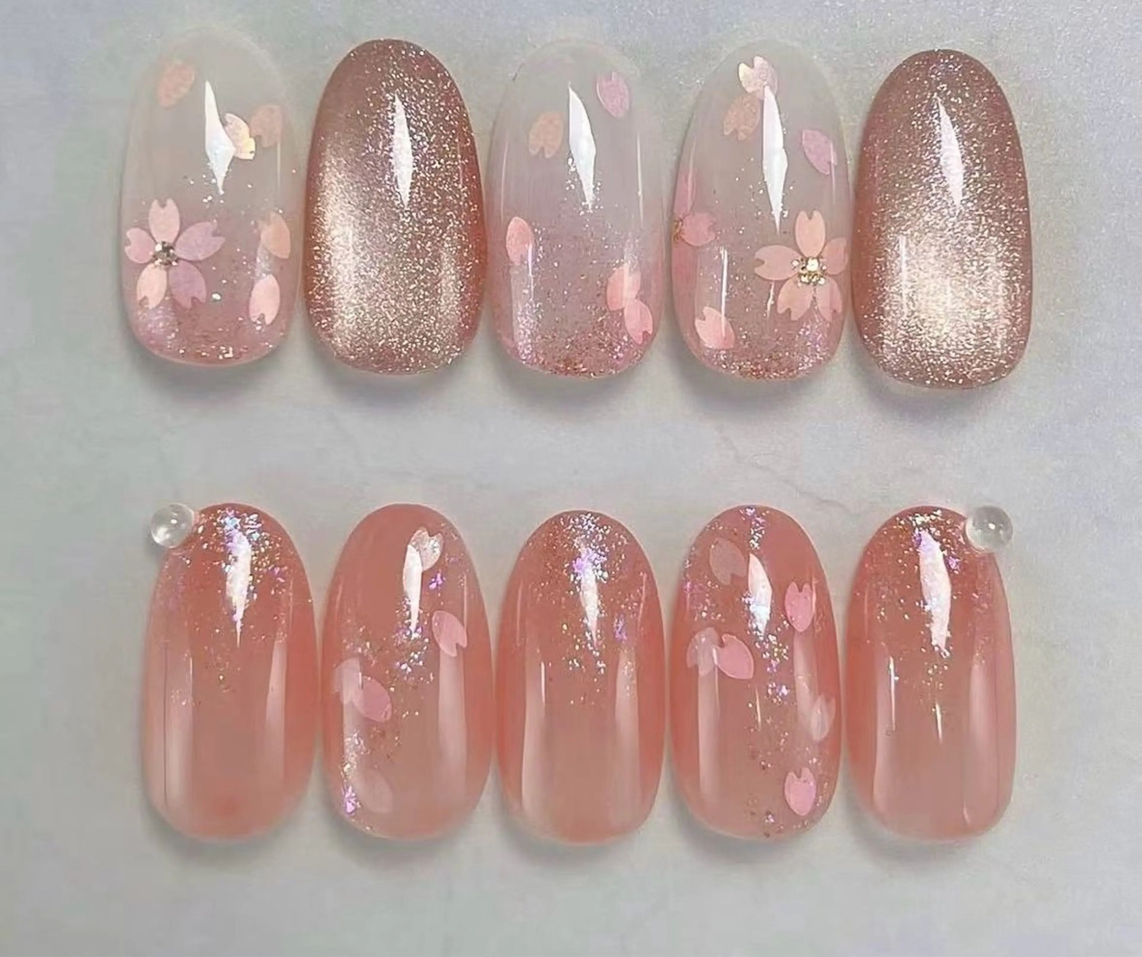 ネイル アートネイル チークネイル 長さ出し フットネイル ジェルネイル ラッキーネイルサロン西川口東口店所属・山田 由奈のネイルデザイン