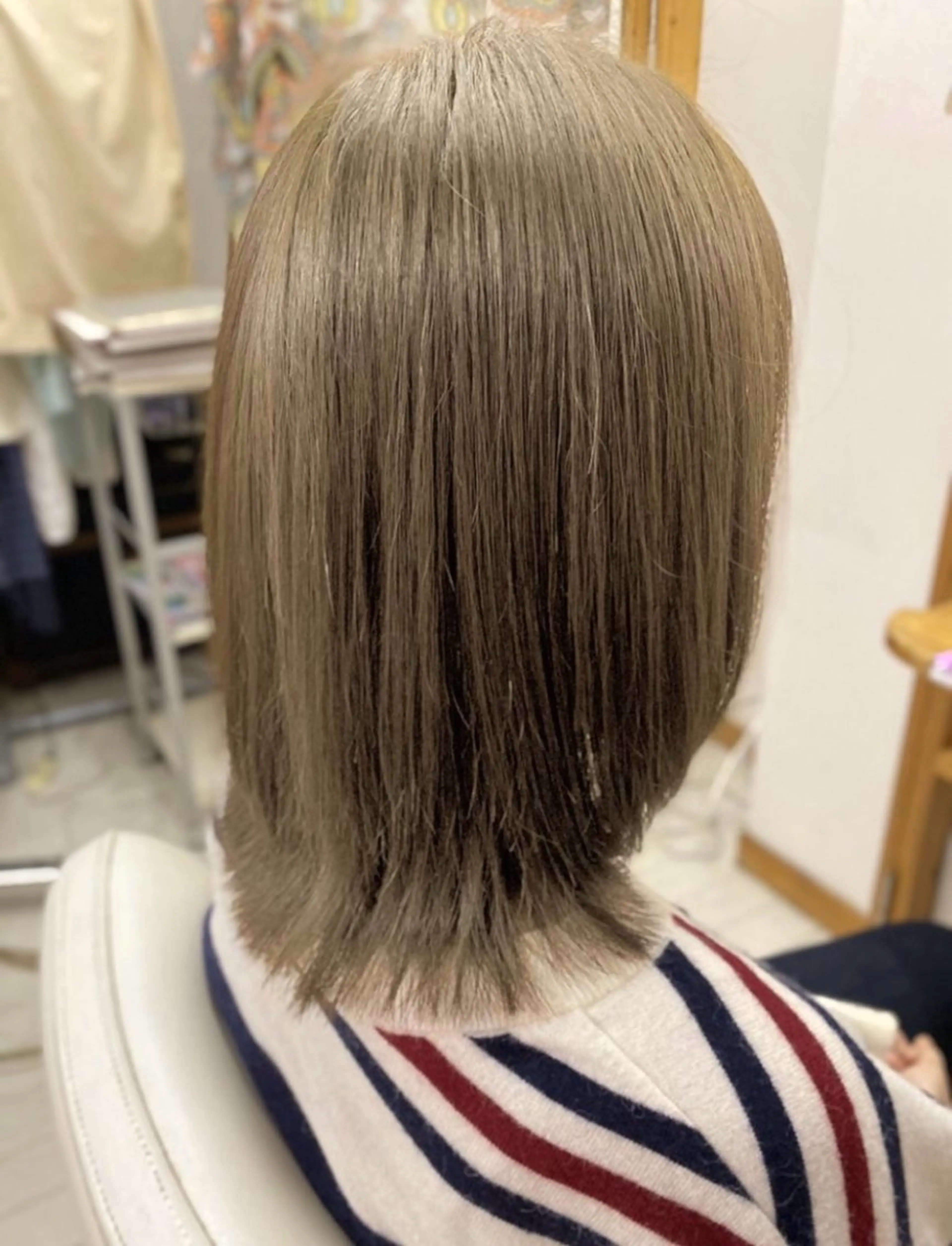 ミディアム カラー CRADLE Takeuchiのヘアスタイル