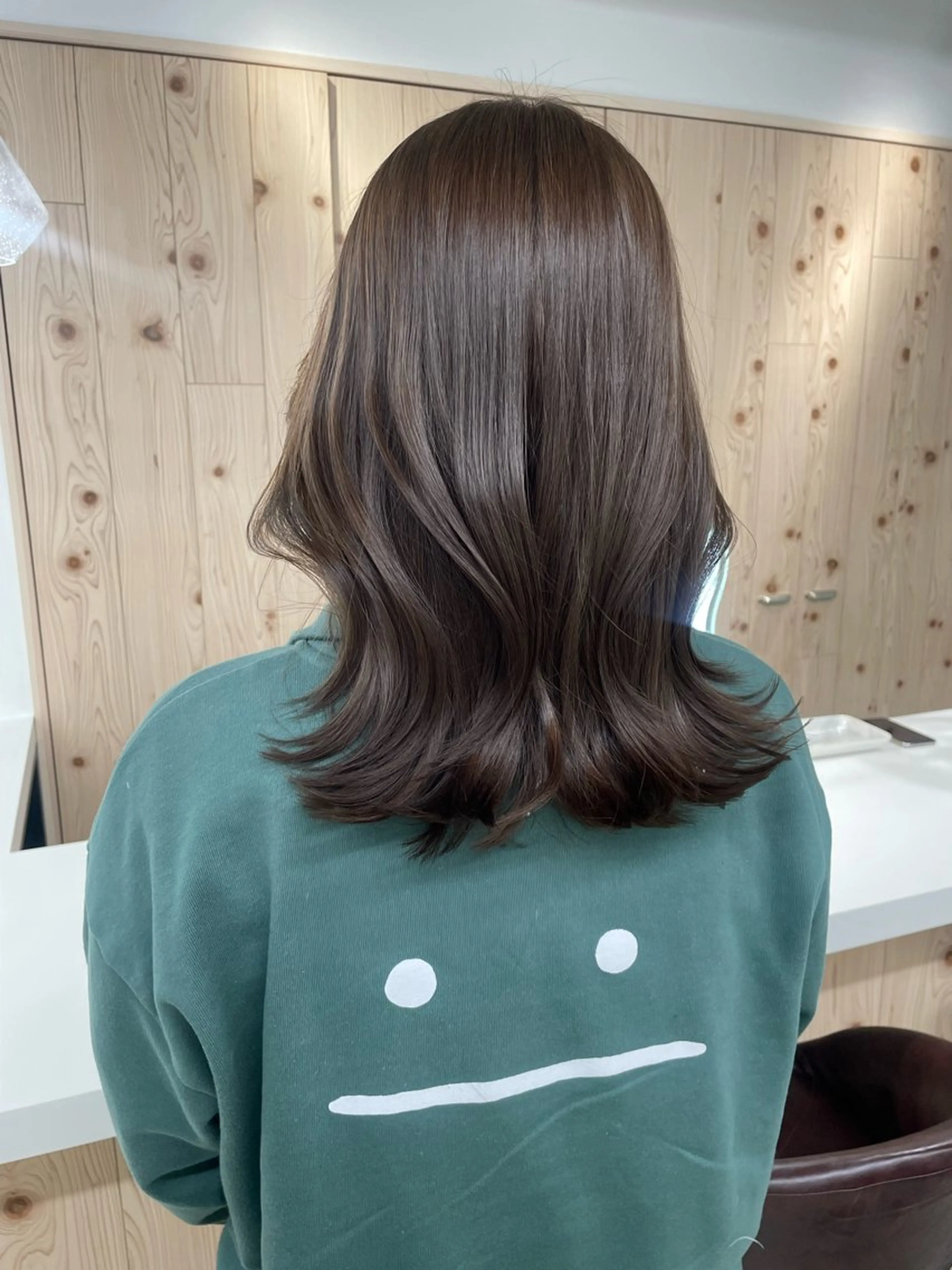 ミディアム カラー カット ヘアカラー トリートメント ヘアセット 新宿/韓国ヘア/ 髪質改善ストレートのヘアスタイル