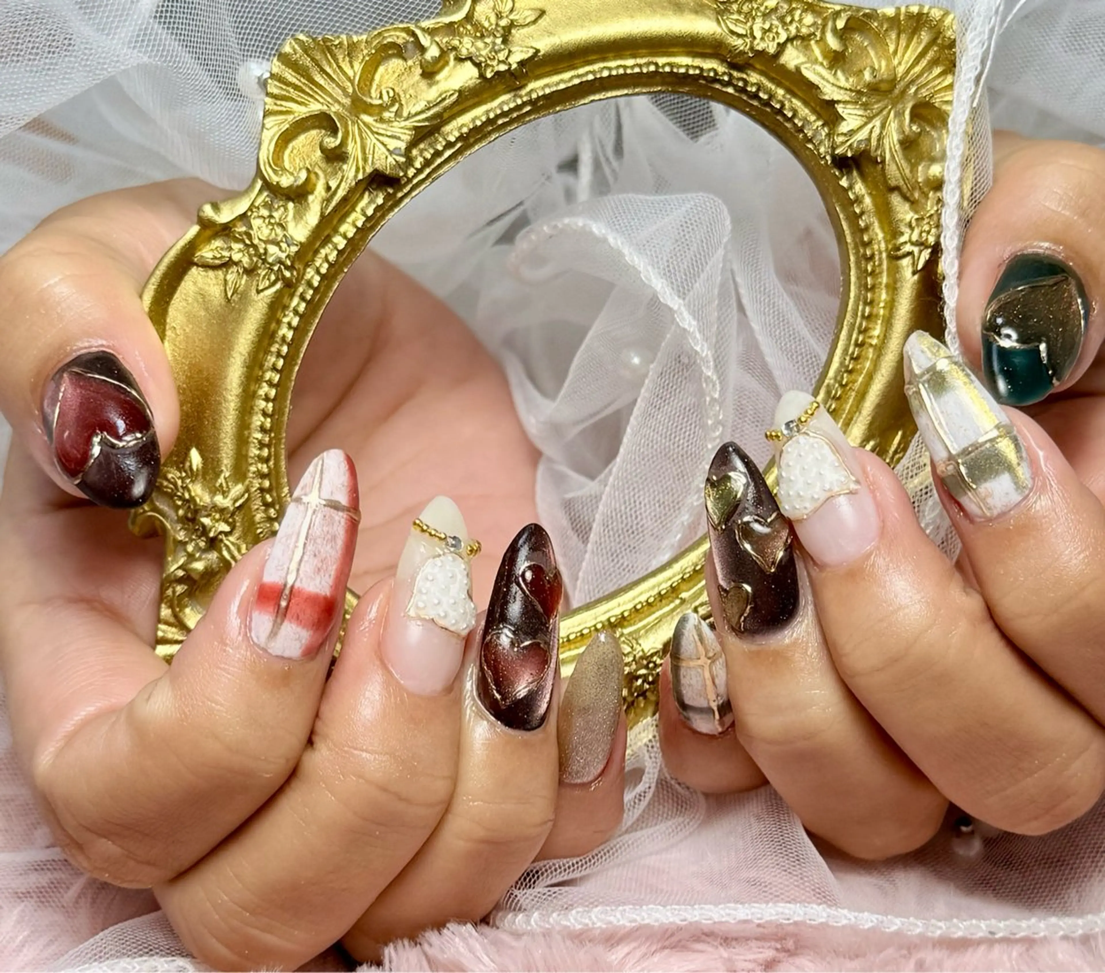 ネイル アートネイル チークネイル フラッシュネイル フラッシュマグ フレンチネイル M.N_ nailのネイルデザイン