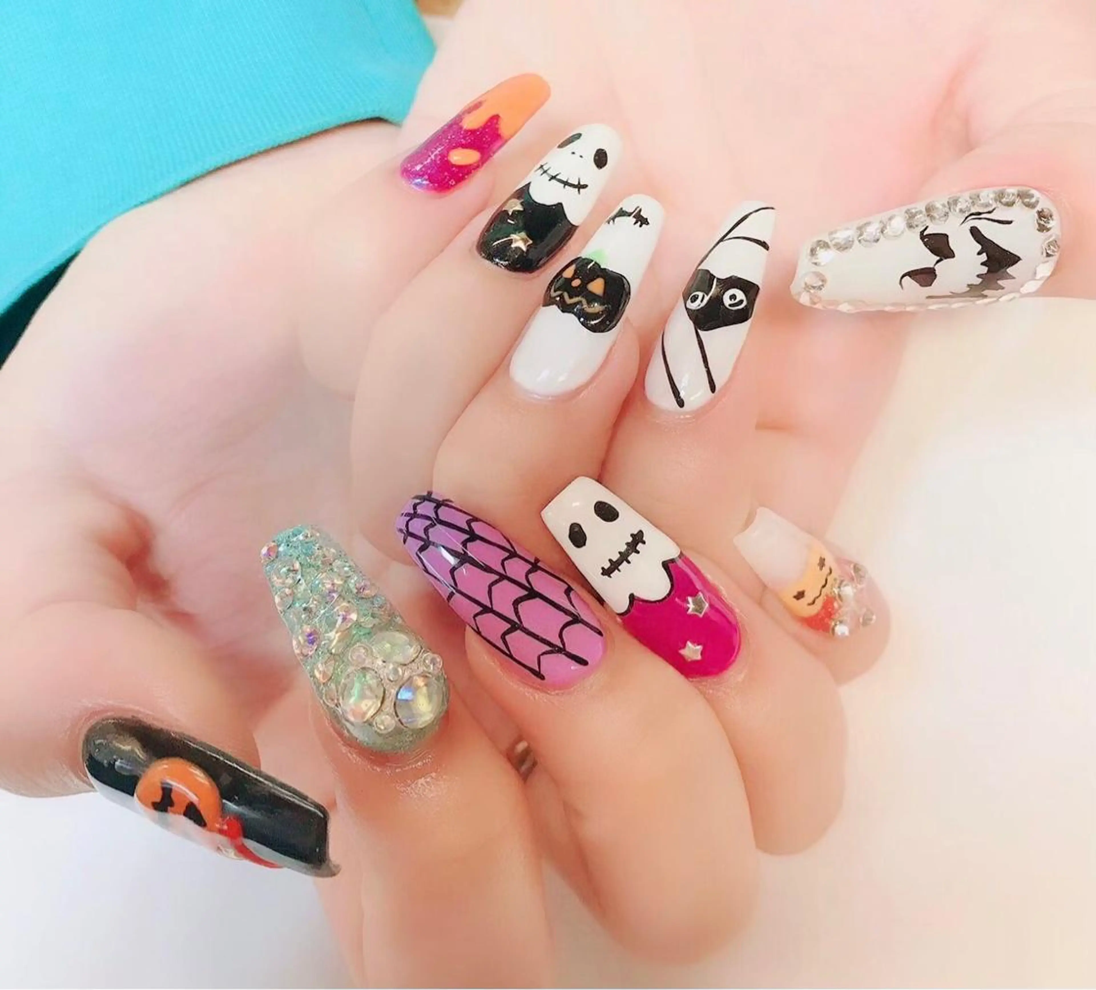 ネイル ハンドネイル 🦋AYNIL🦋 ナチュラル専門店♥️のネイルデザイン