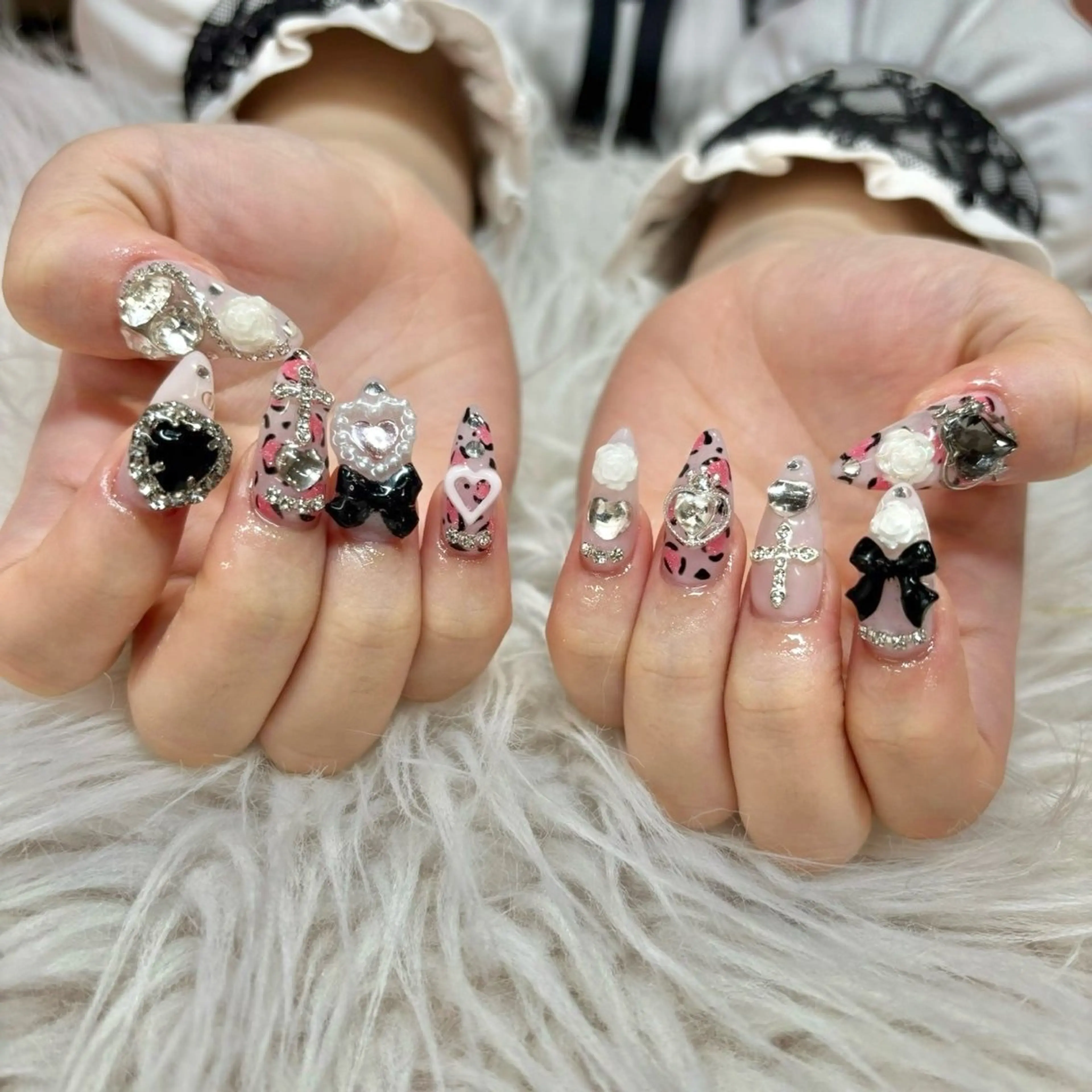 ロング mionail 八木のネイルデザイン