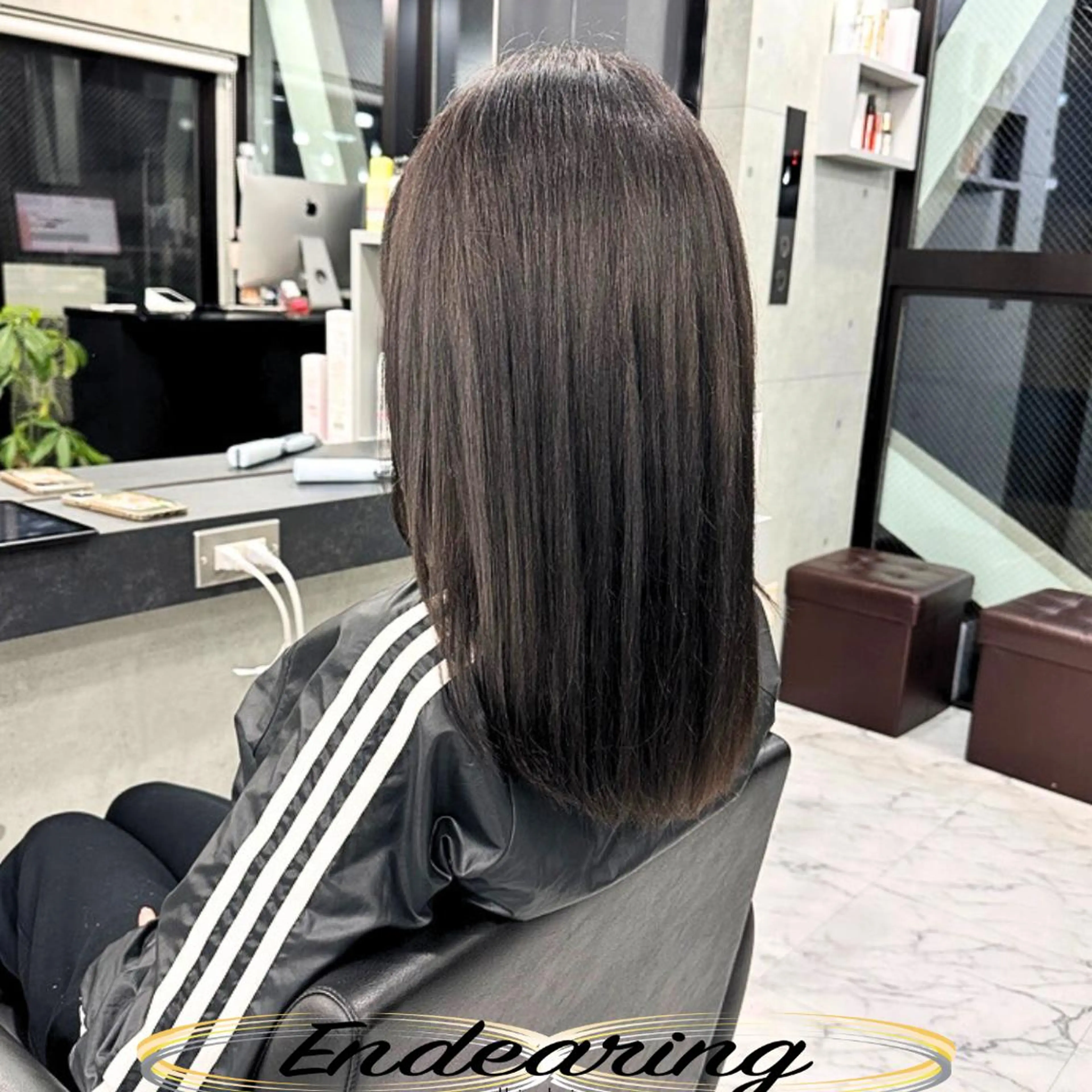 カラー 透明感カラー ダークグレー ヘアカラー トリートメント Endearing 銀座/レイヤーカットのヘアスタイル